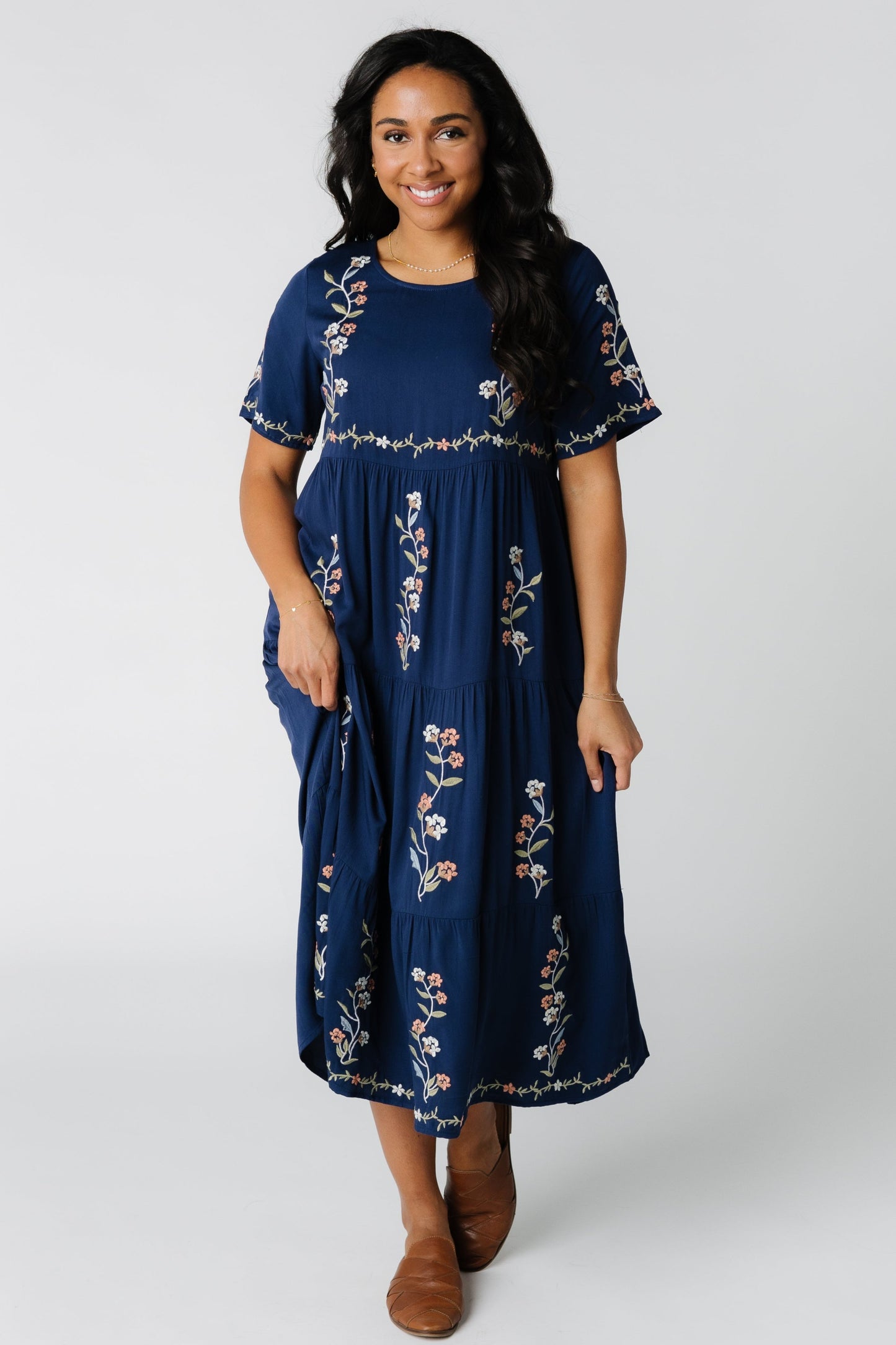 Navy embroidered midi with short sleeves