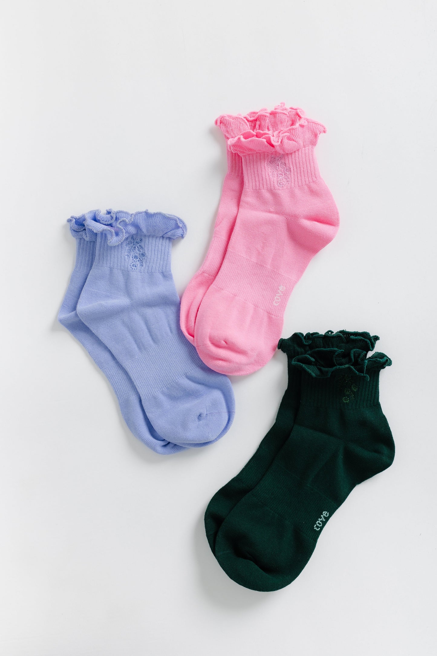Cove Embroidered Ruffle Quarter WOMEN'S SOCKS Cove Accessories