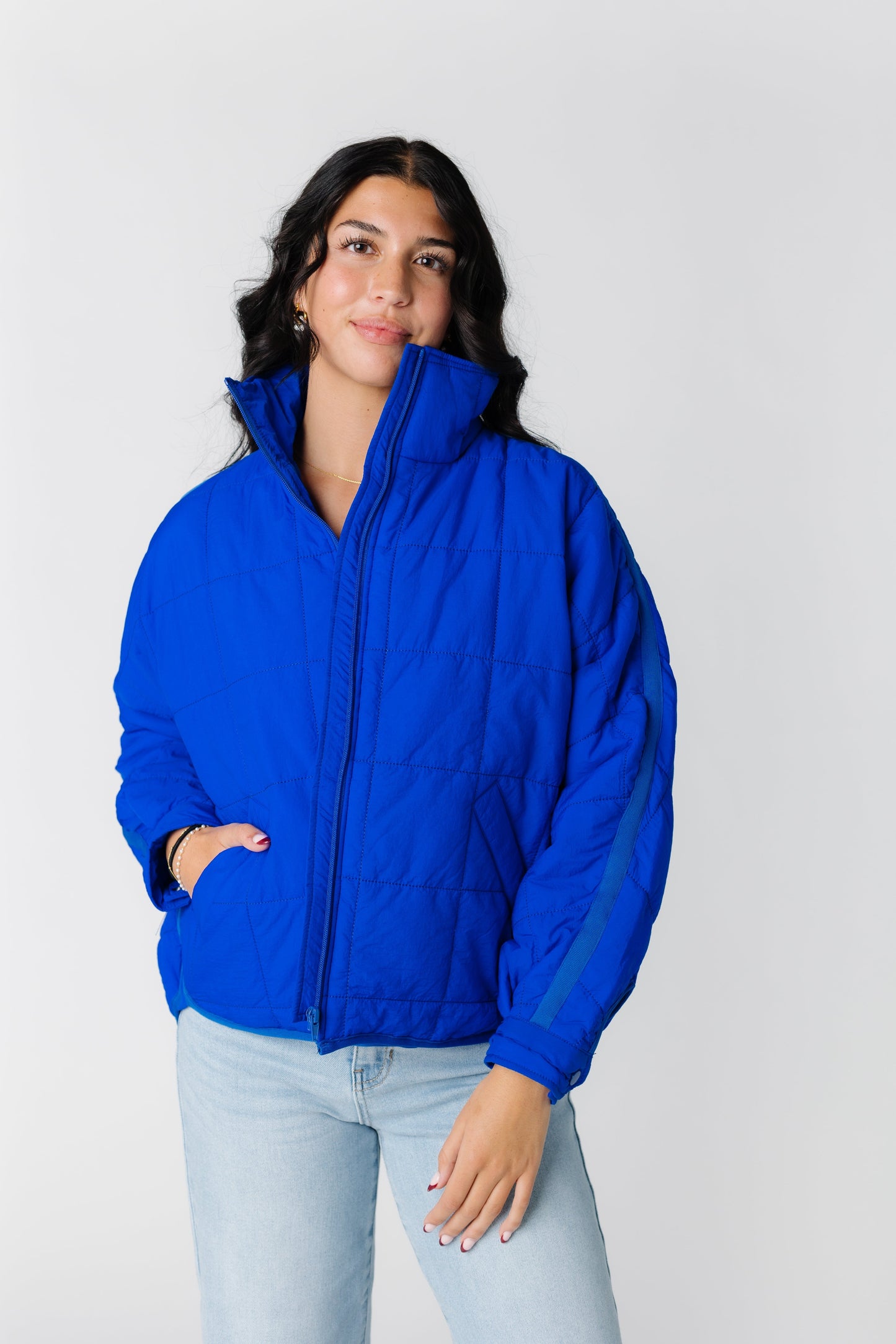 Pippie Packable Puffer Jacket - Royal Blue WOMEN'S JACKETS Veveret