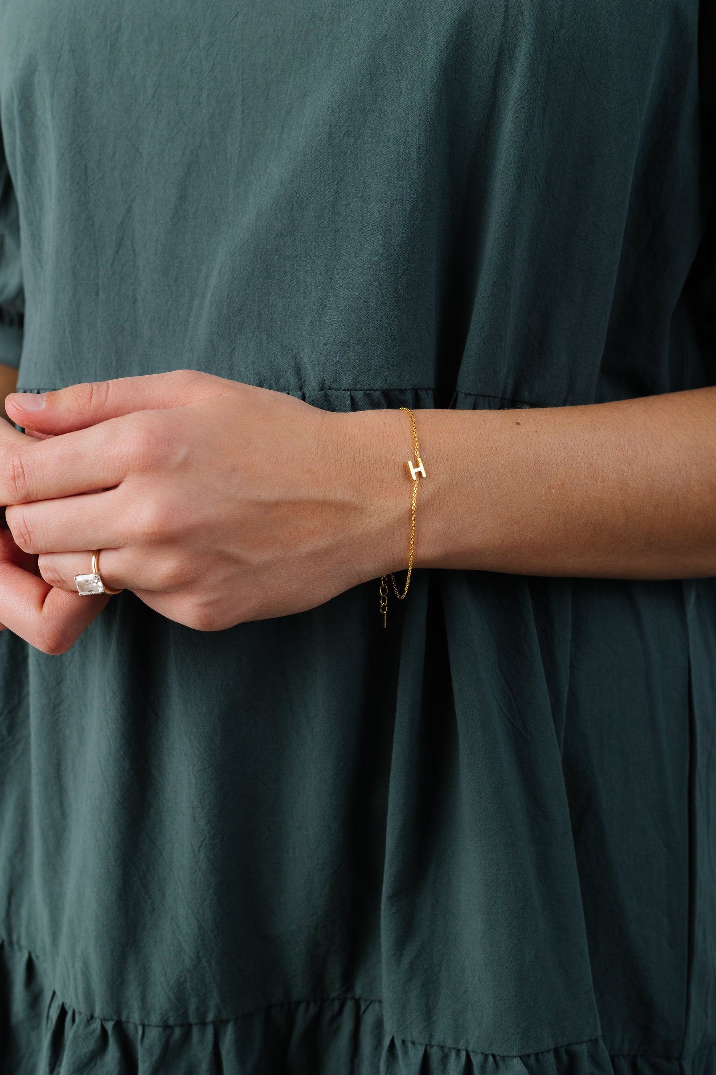 Cove Initial Bracelet WOMEN'S BRACELET Cove Accessories