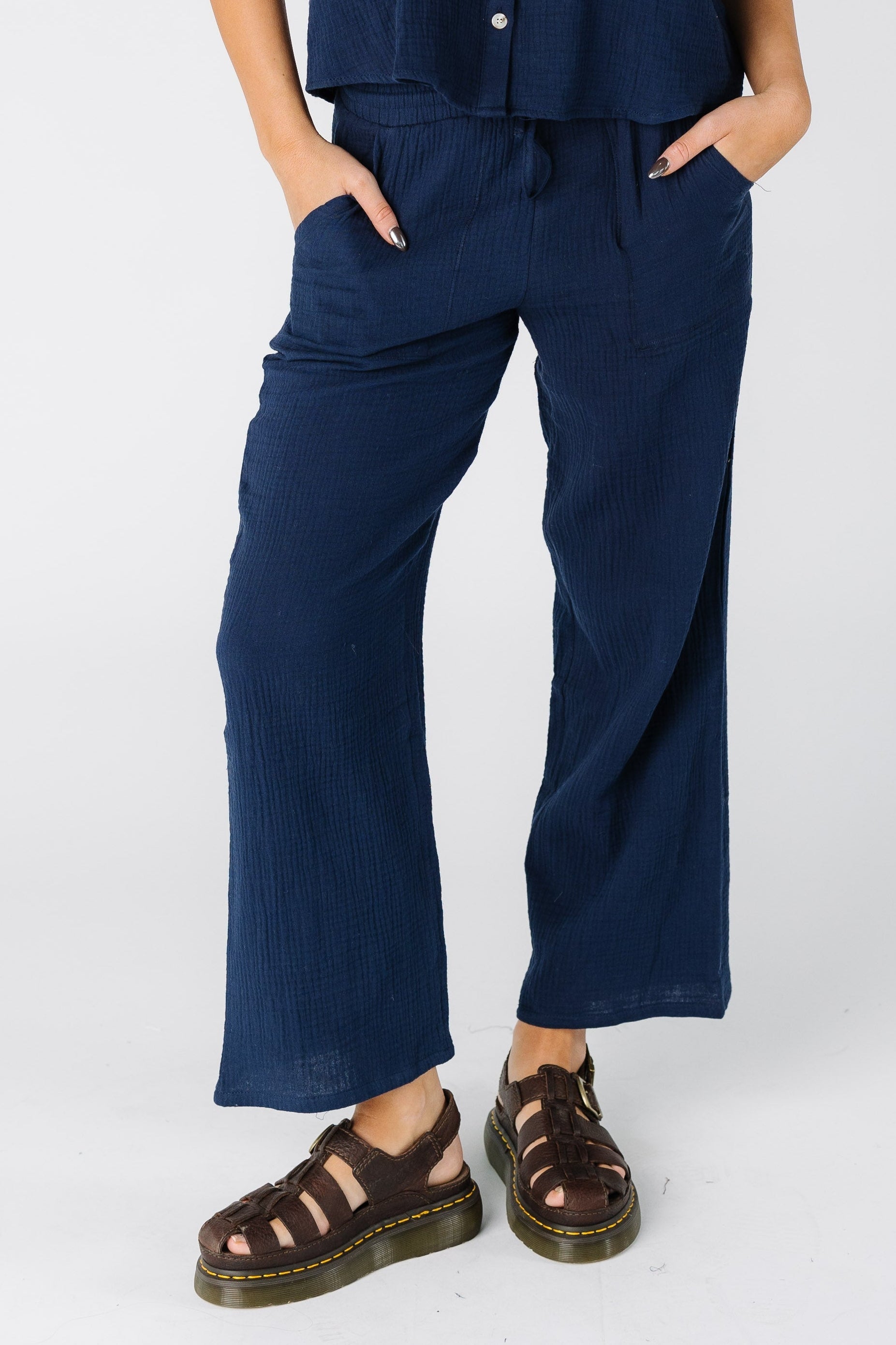 Brass & Roe The Gauze Drawstring Pant – Called to Surf