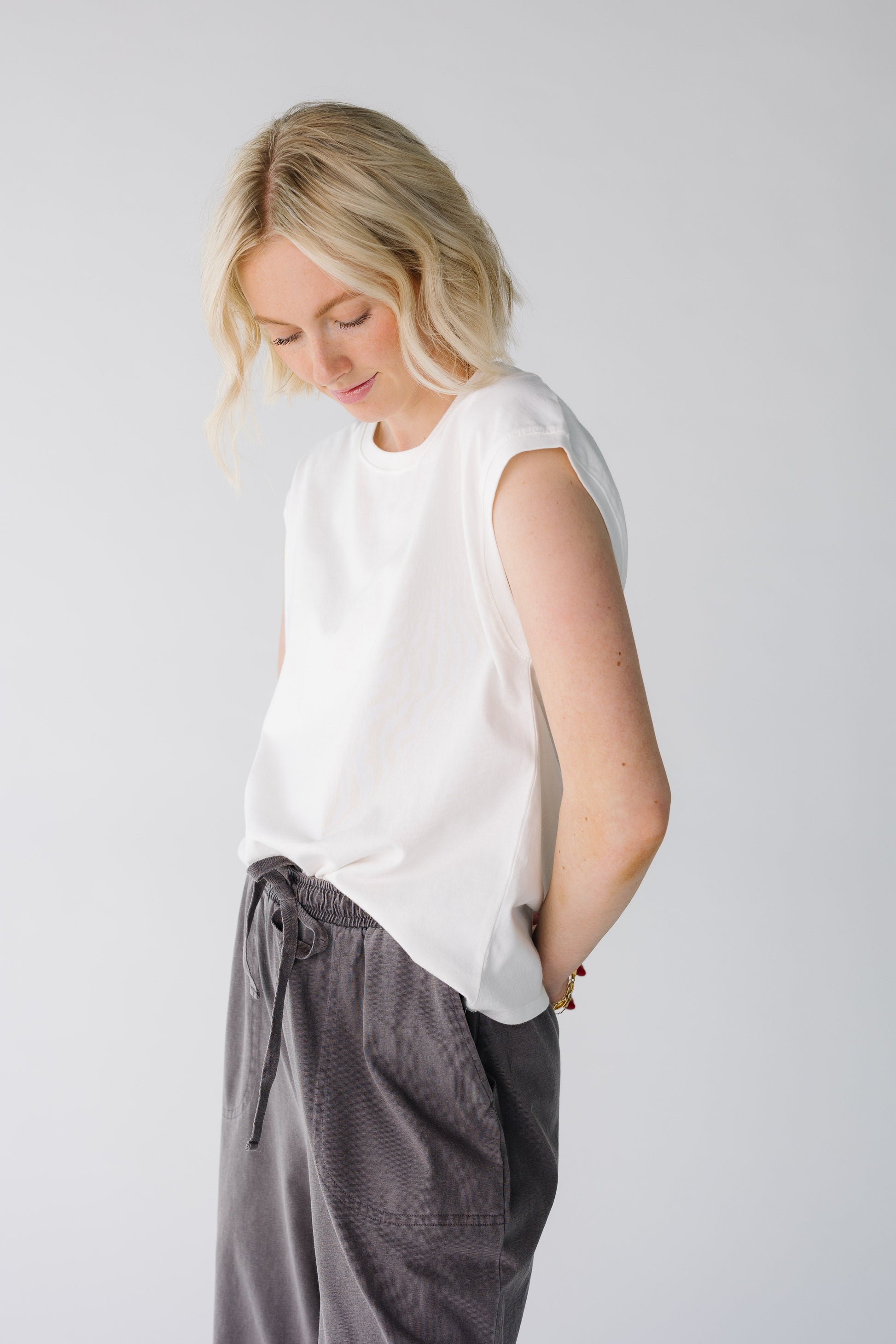 Back to Basics Tee WOMEN'S T-SHIRT Be Cool