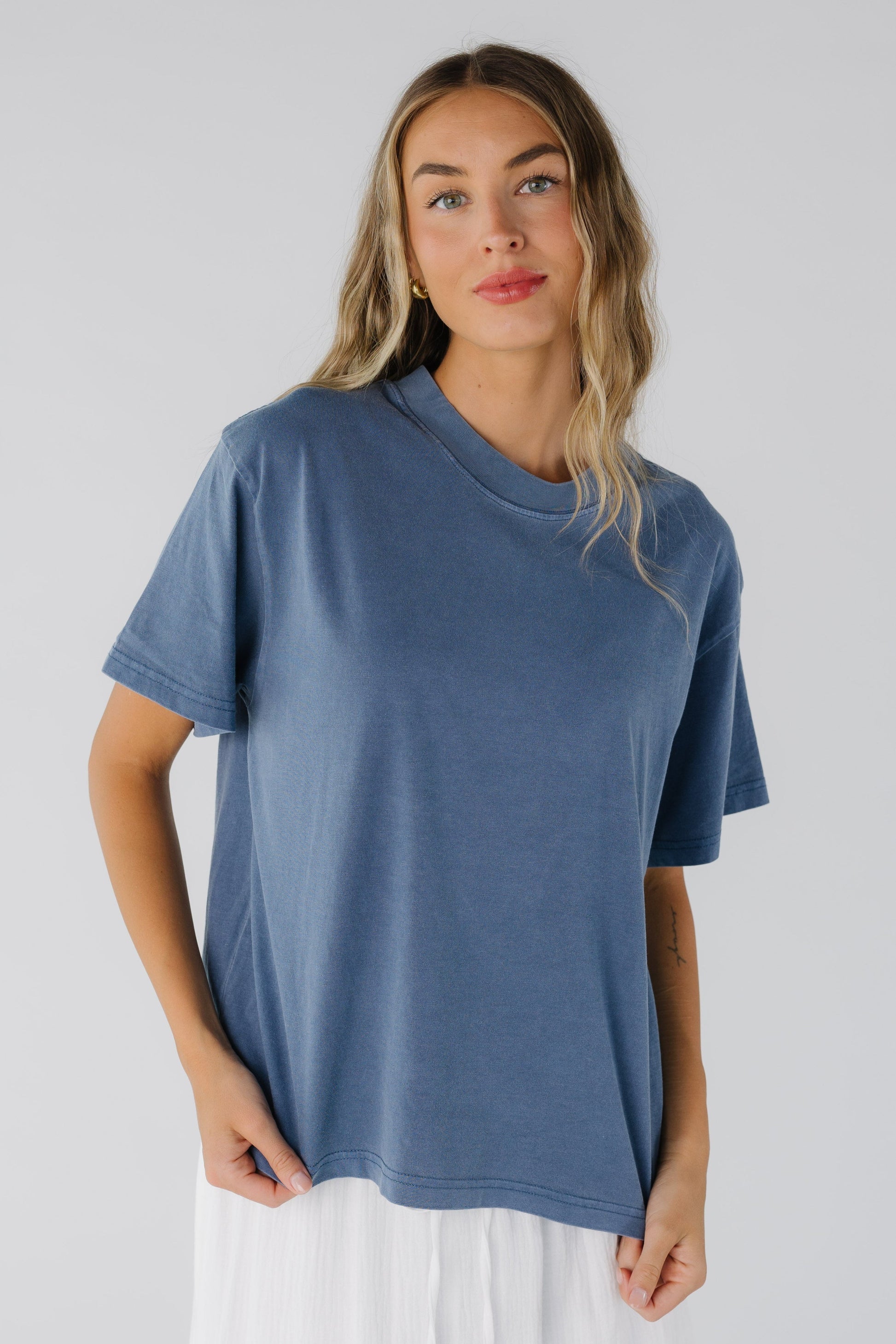 Charlie Blank Tee WOMEN'S T-SHIRT The Blank Lab