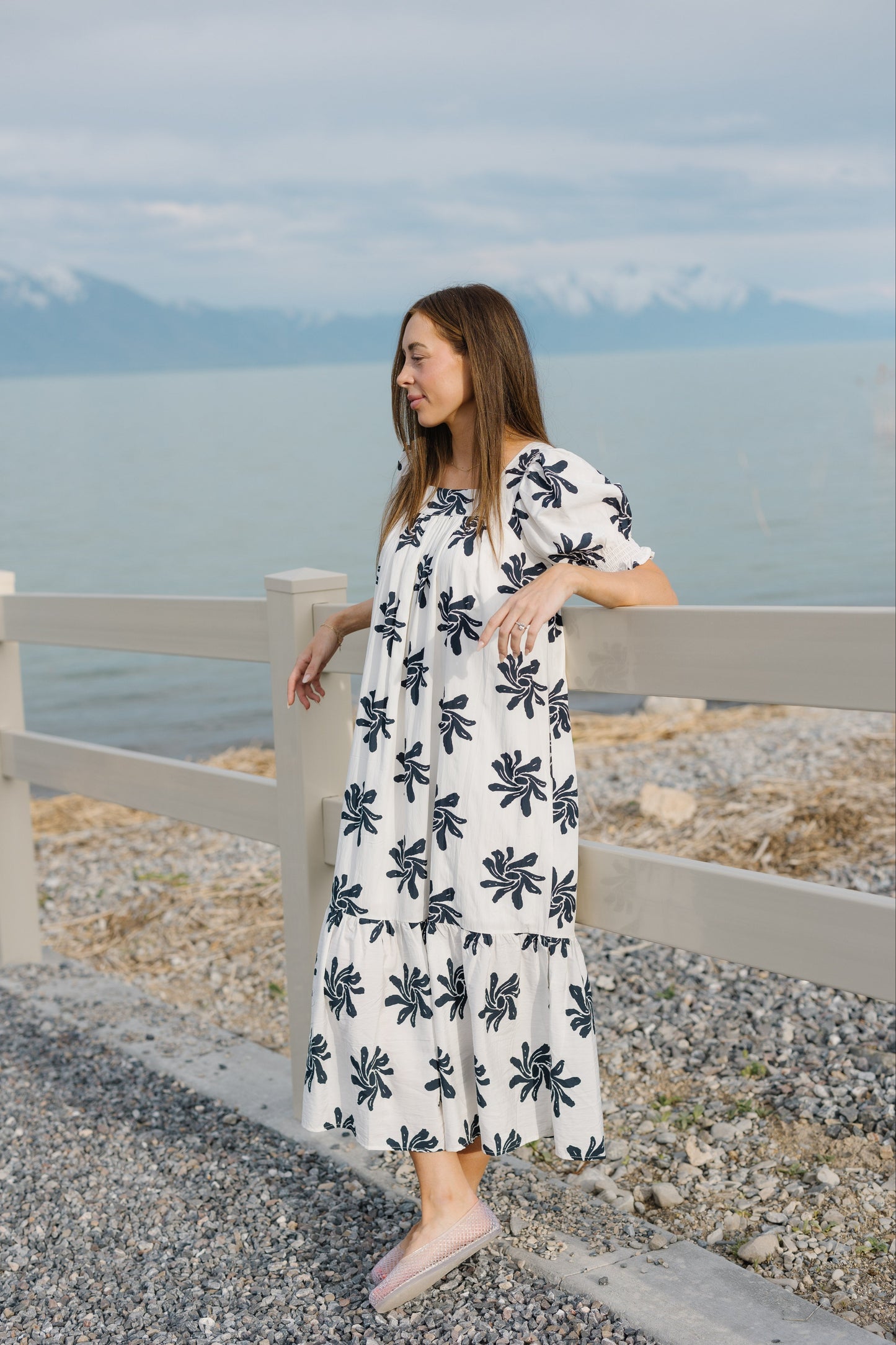 Forever Midi Dress in black and white floral