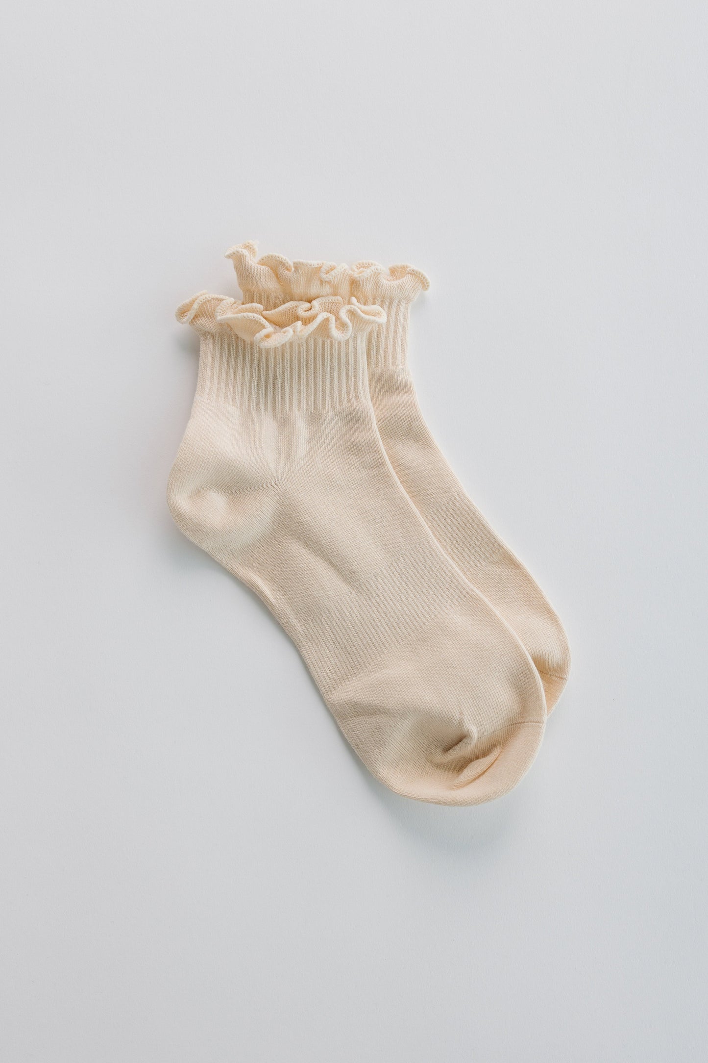 Cove Ruffle Quarter Socks WOMEN'S SOCKS Cove Accessories Ivory OS