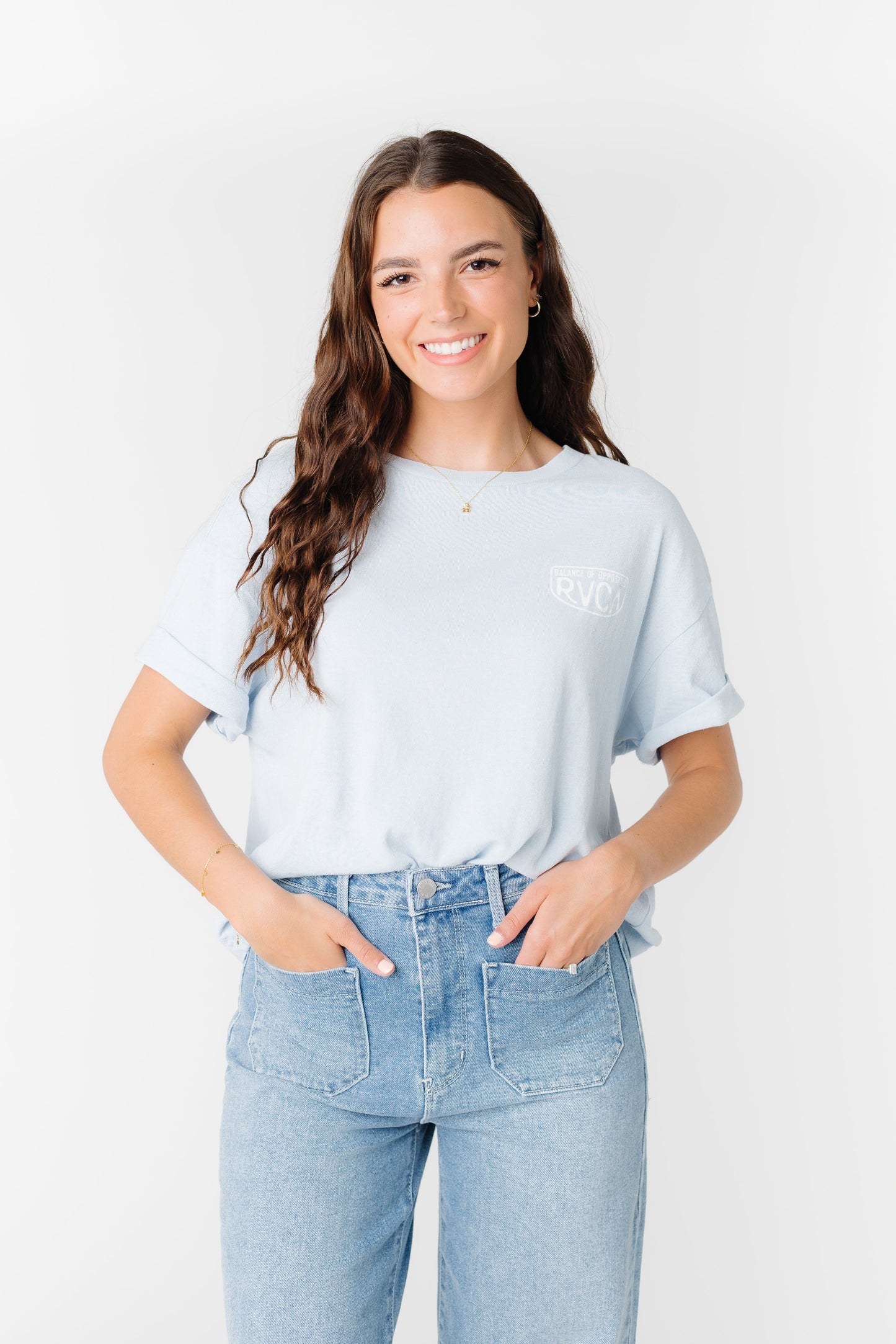 RVCA Stamped Roll It WOMEN'S T-SHIRT RVCA