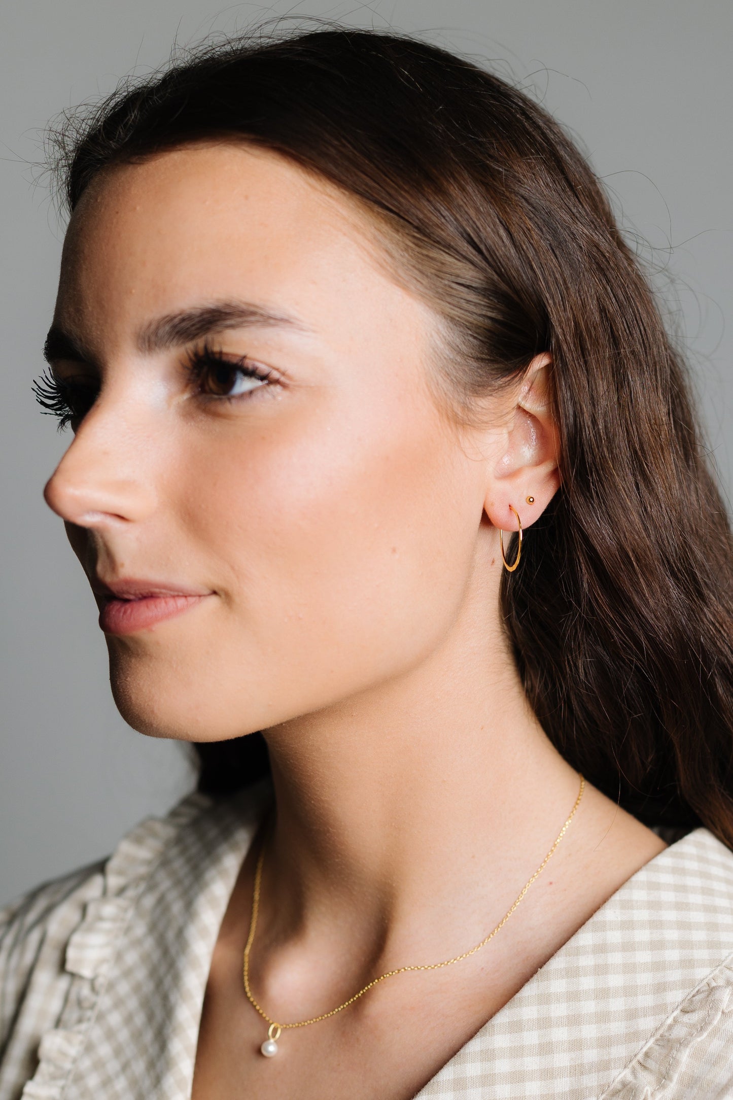 Cove Earrings Oval Hoop Gold WOMEN'S EARINGS Cove Accessories