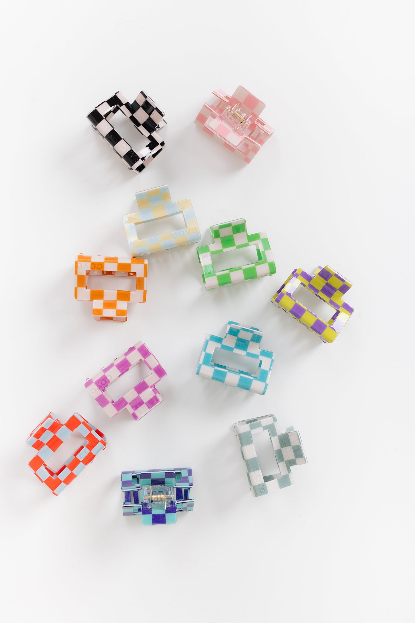 Cove Retro Checkered Hair Claw WOMEN'S HAIR ACCESSORY Cove Accessories
