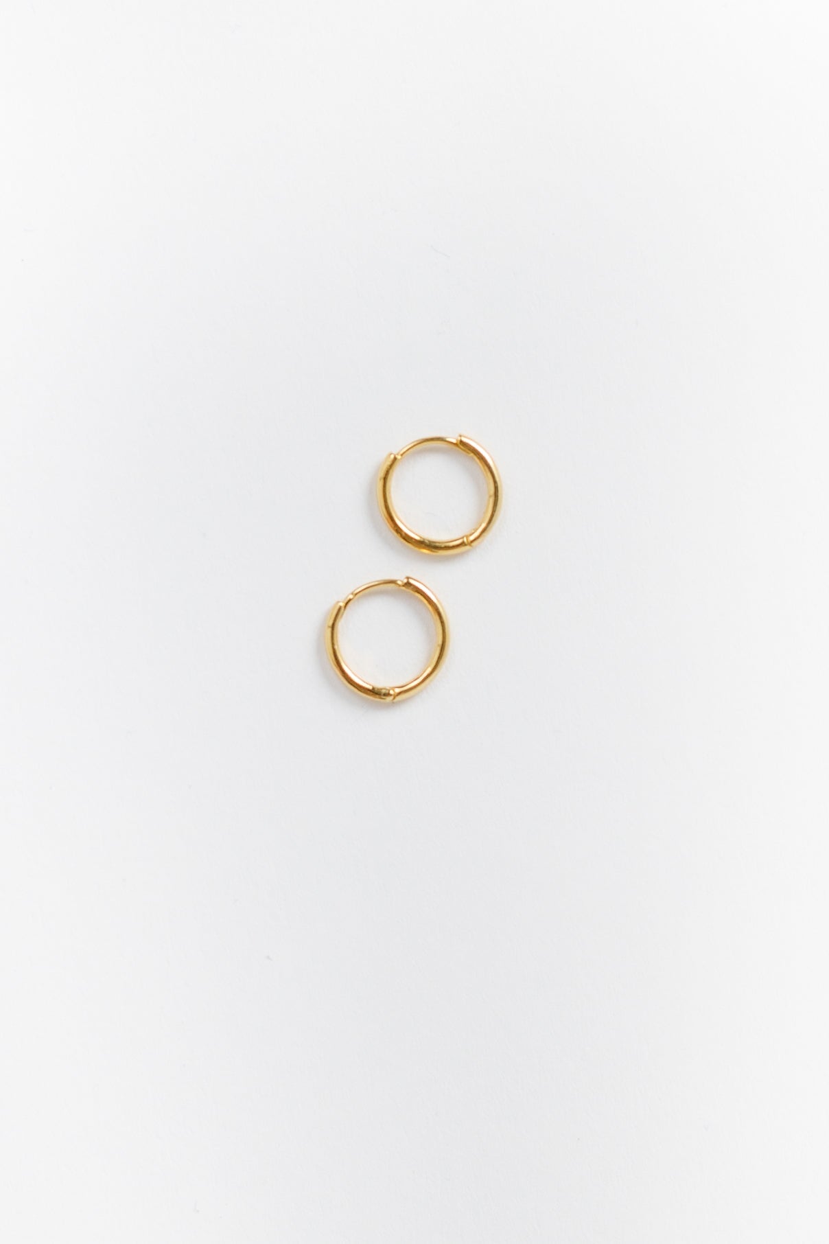 Cove Earrings Favorite Hoops Gold WOMEN'S EARINGS Cove Accessories