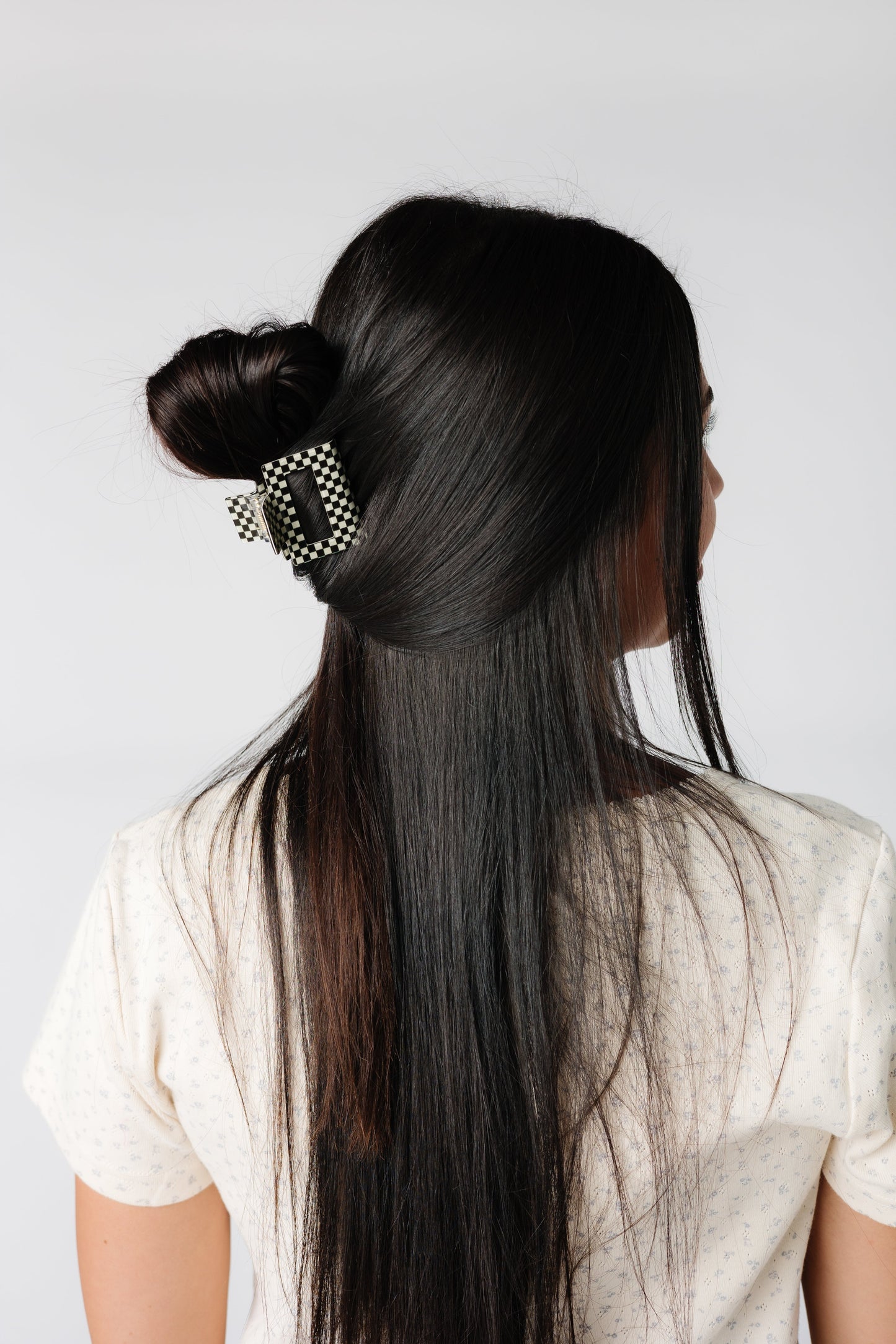 Cove Everly Checker Hair Claw WOMEN'S HAIR ACCESSORY Cove Accessories