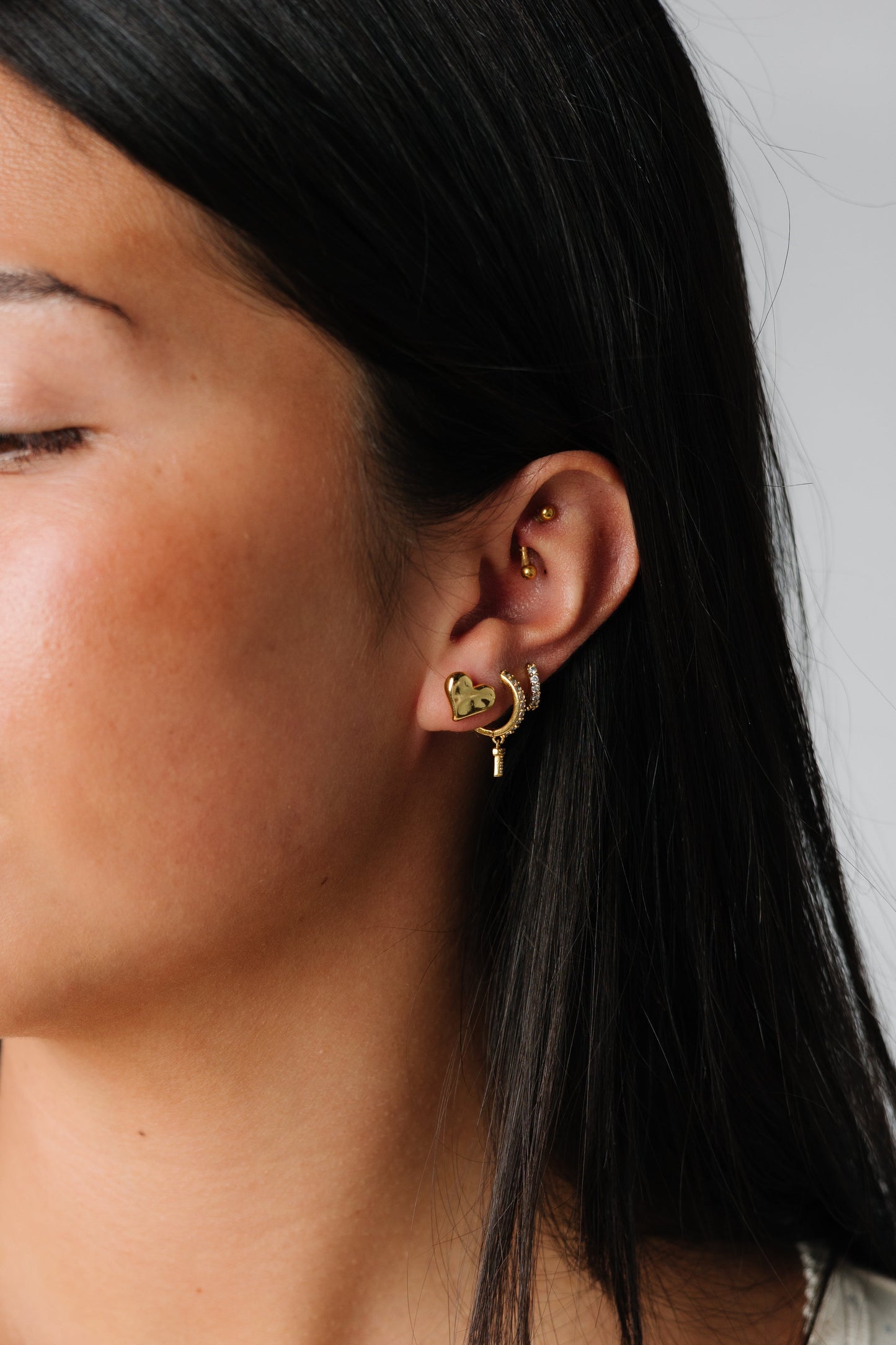 Cove Love Heart Earrings WOMEN'S EARINGS Cove Accessories