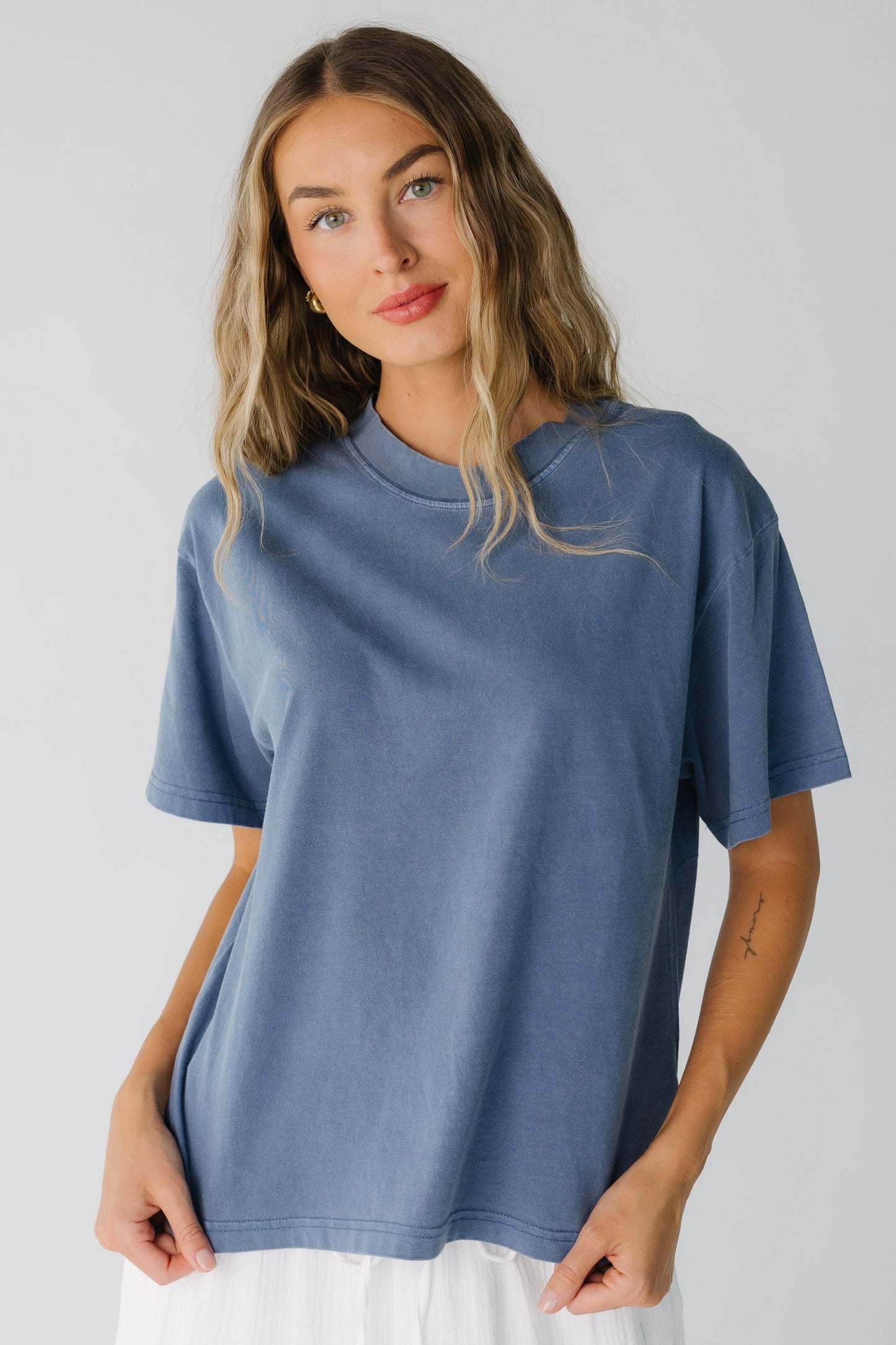 Charlie Blank Tee WOMEN'S T-SHIRT The Blank Lab