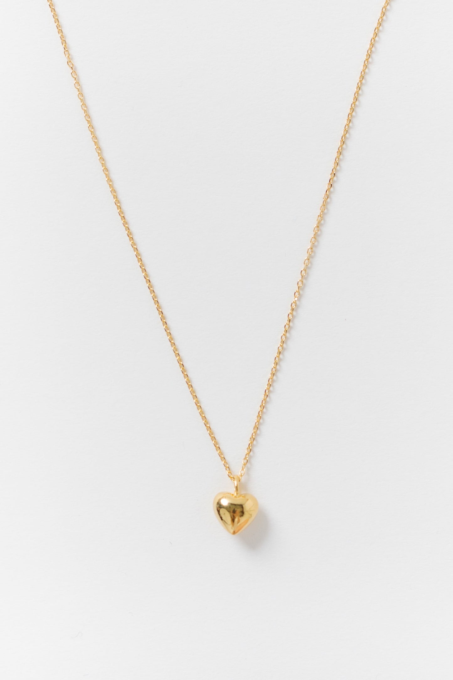 Cove Solid Petite Heart Necklace WOMEN'S NECKLACE Cove Accessories Gold 16"
