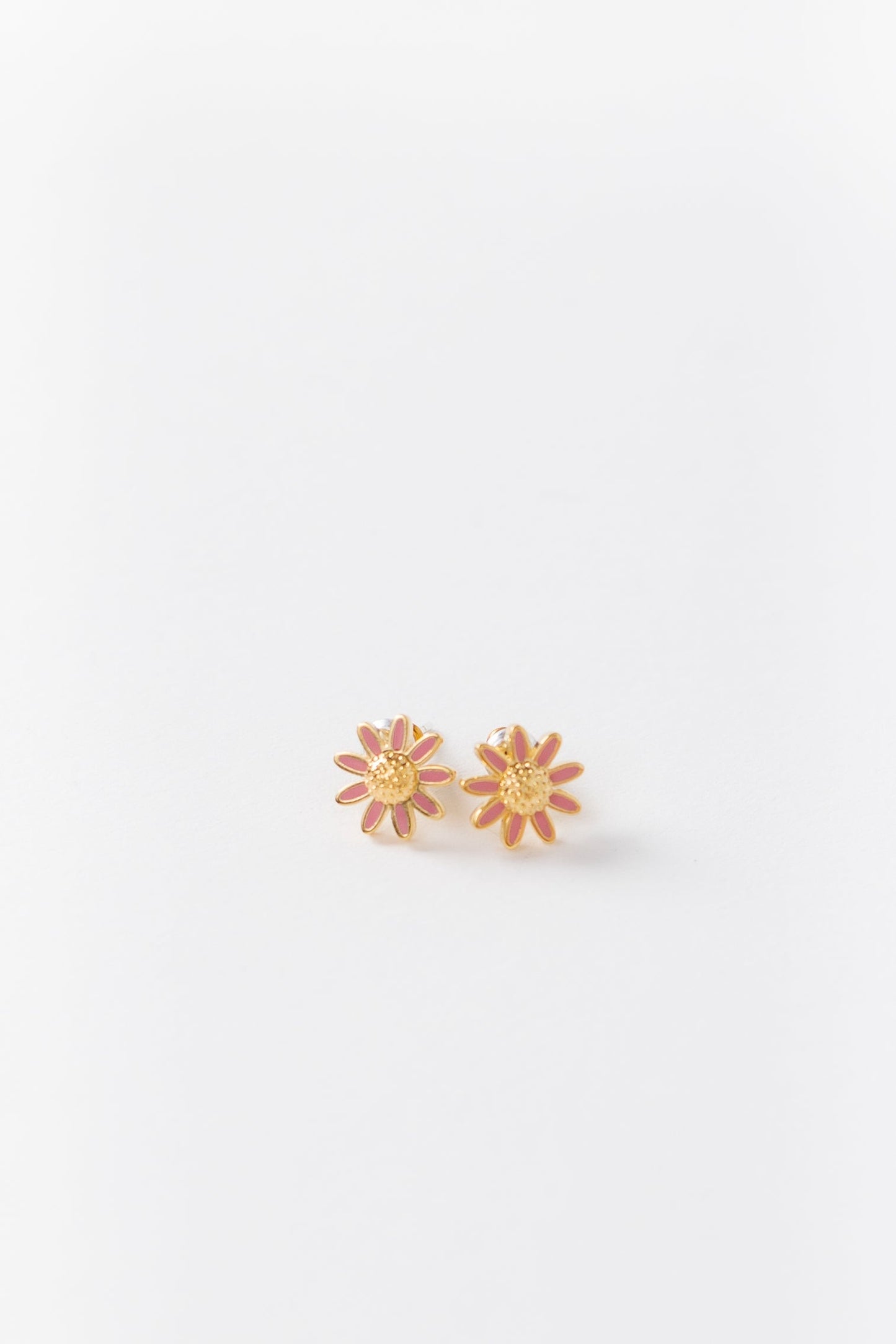Cove Daisy Daisy Earrings WOMEN'S EARINGS Cove Accessories Pink OS