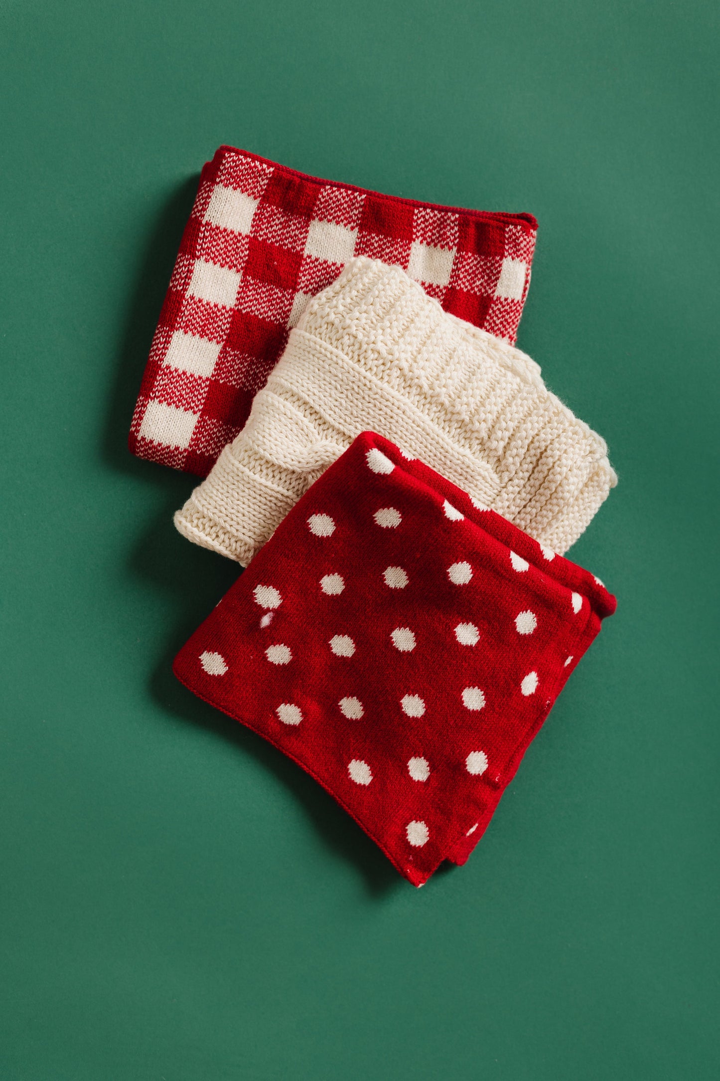 Red/White Dish Cloth CHRISTMAS HOME DECOR Creative Co-Op
