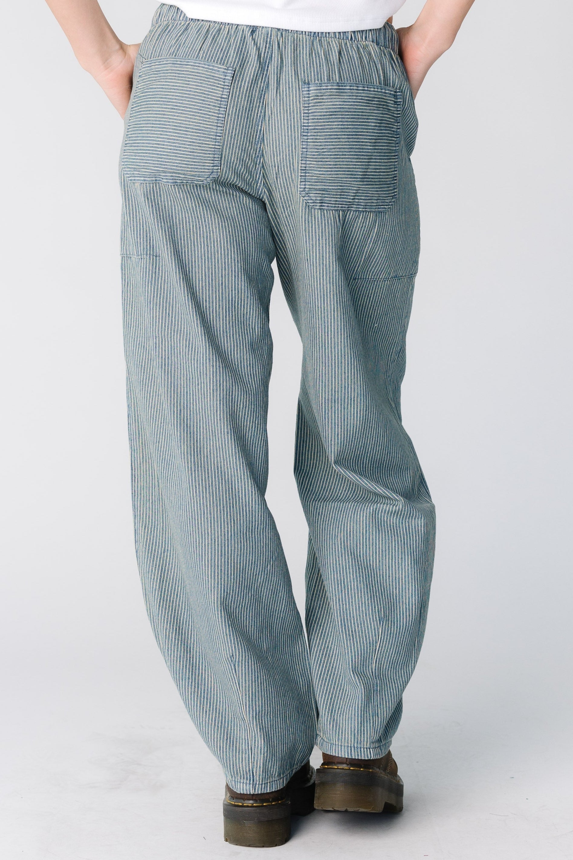 Modest women and teens denim stripe pants with large pockets