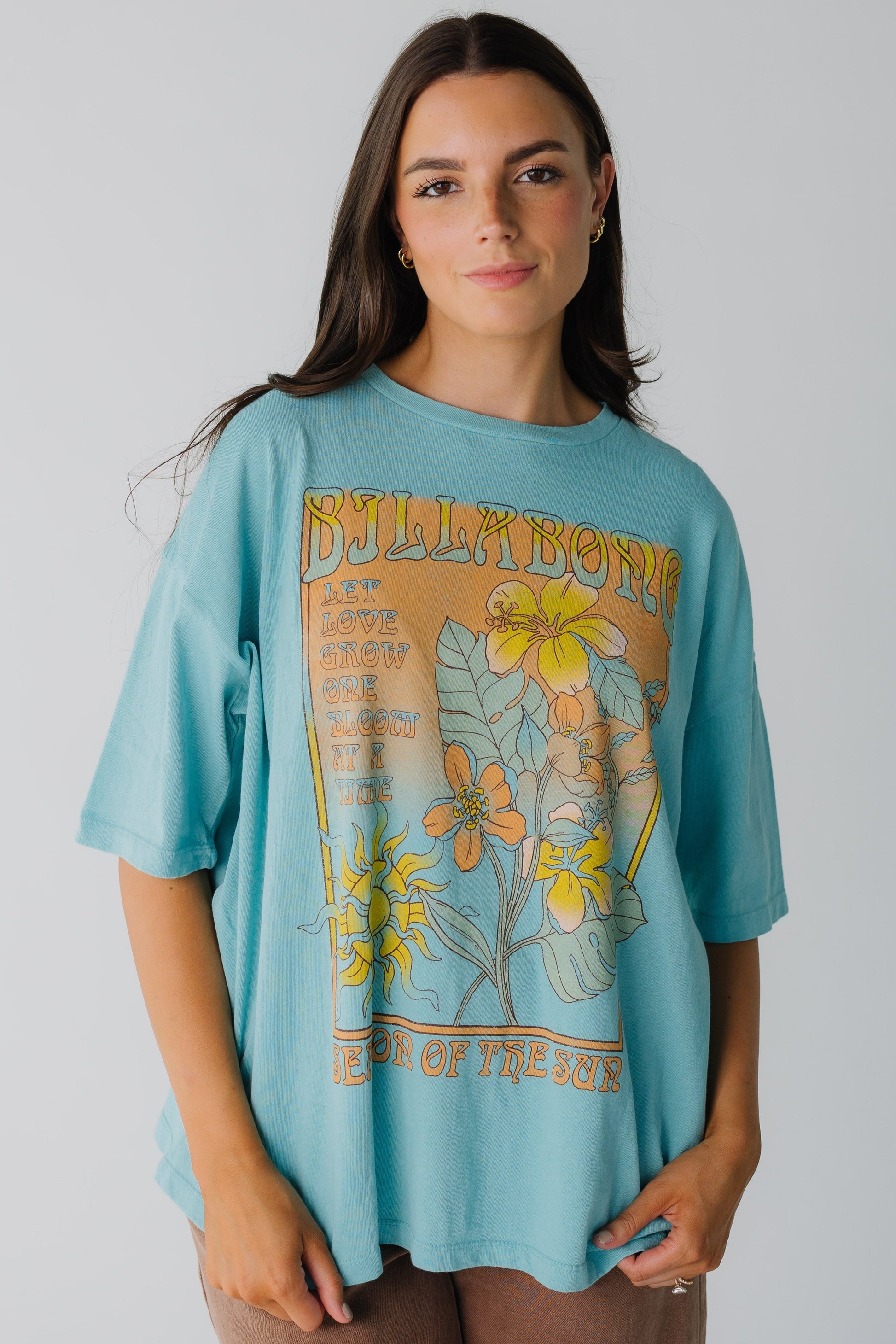 Modest women's short sleeve tee b Billabong in aqua
