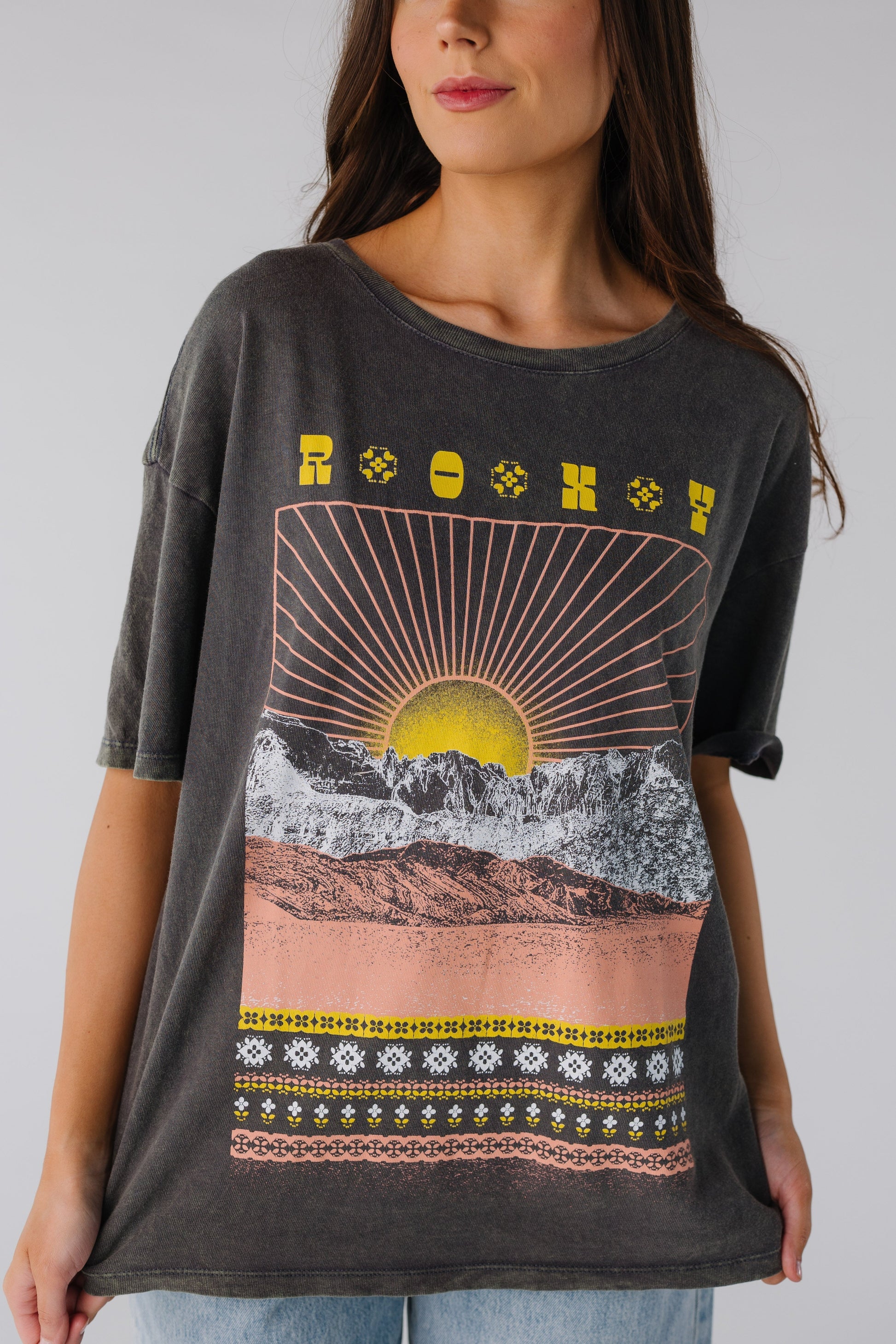 Modest Roxy Paradise Peaks Tee with large front graphic