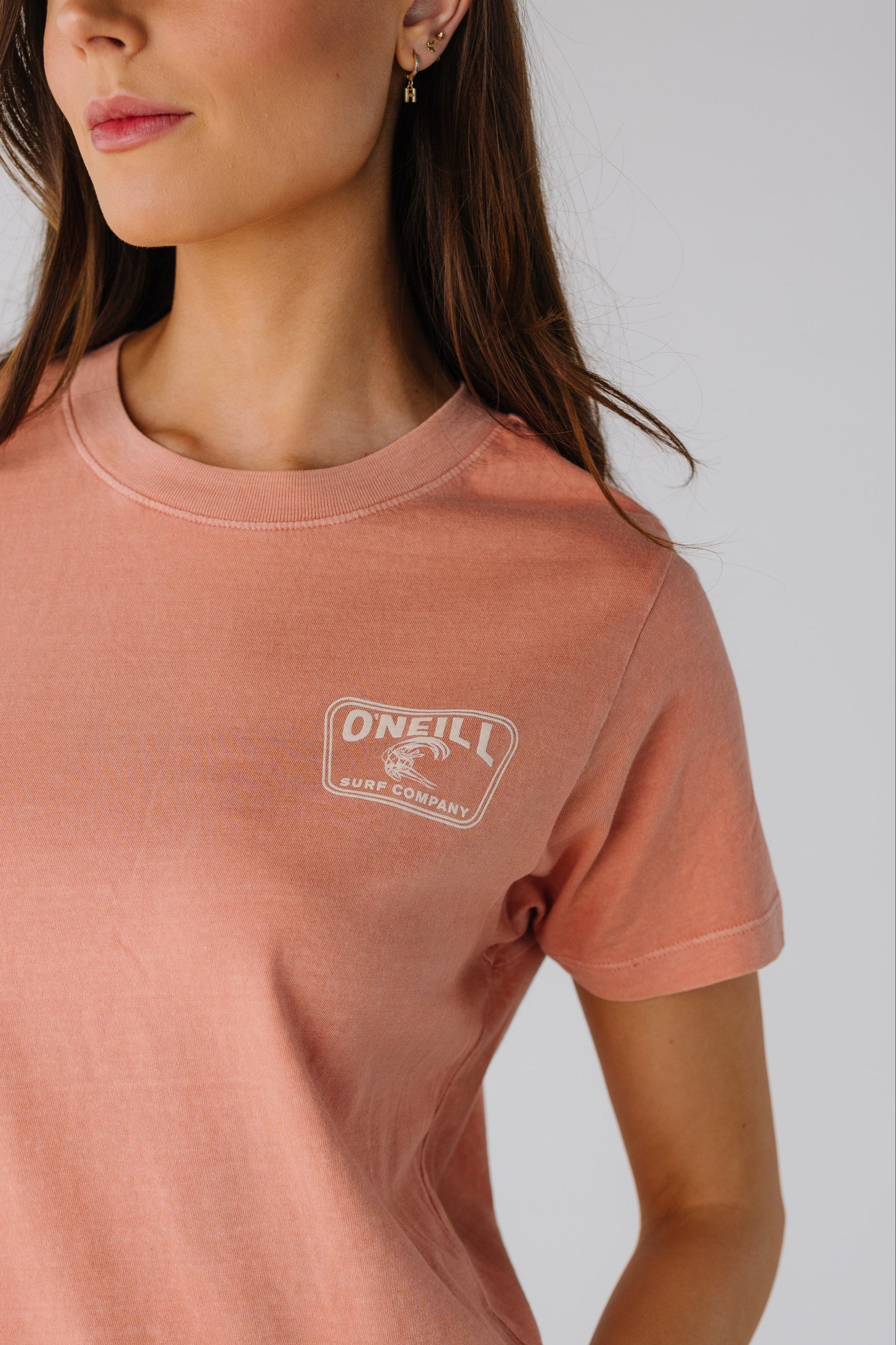 Close view of small front graphic