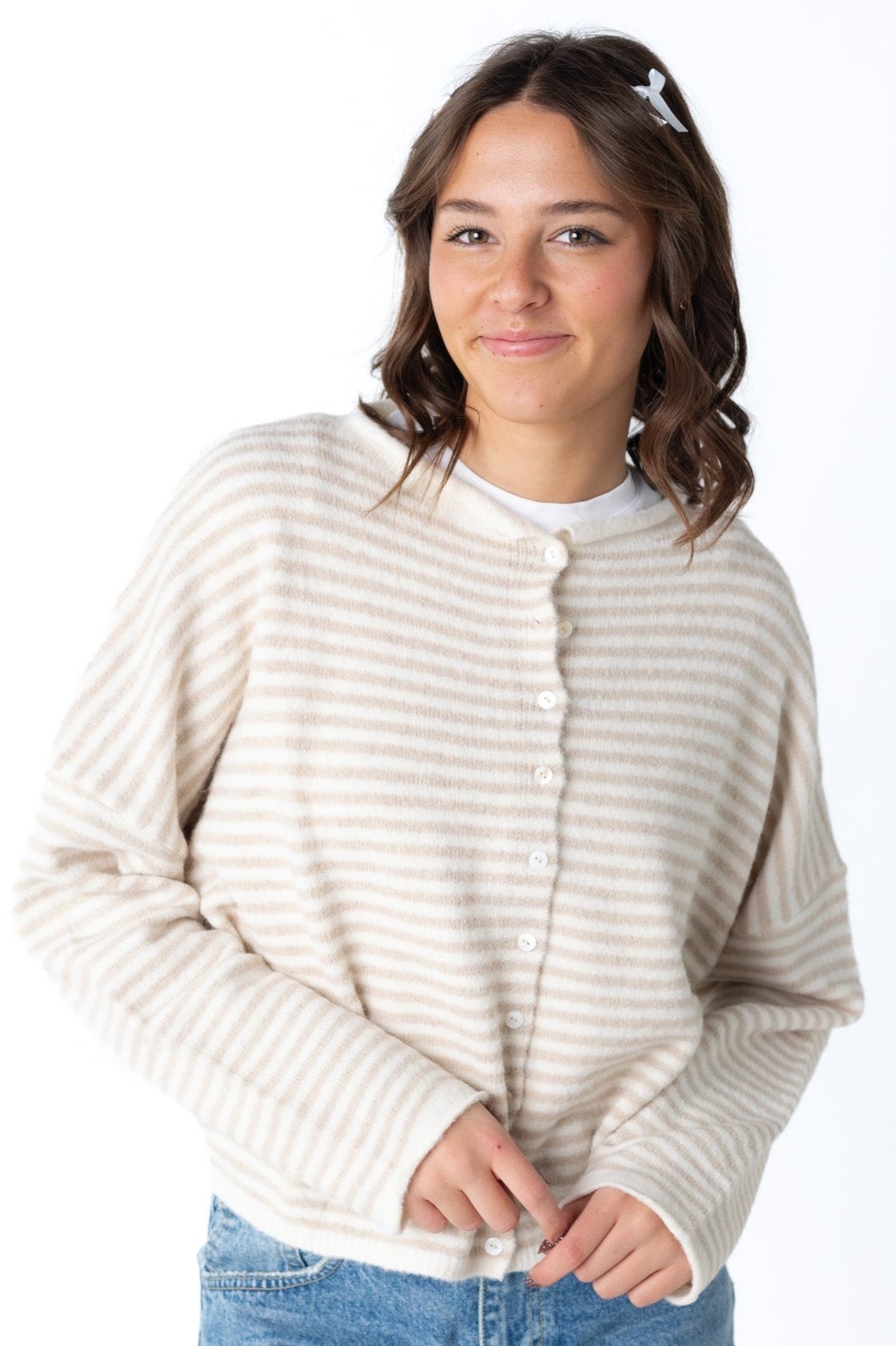 Cream stripe cardigan with long sleeves and drop shoulders