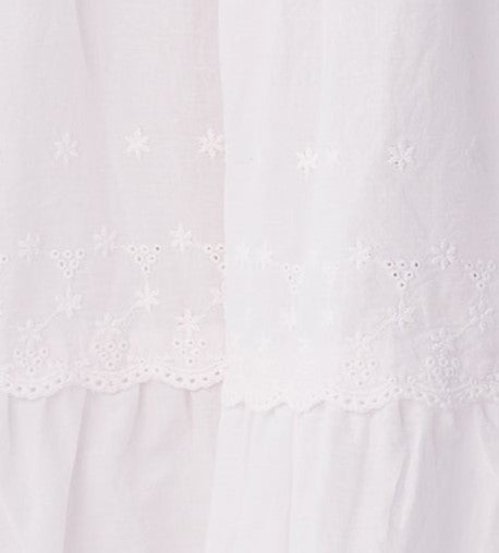 Eyelet sample of light pink