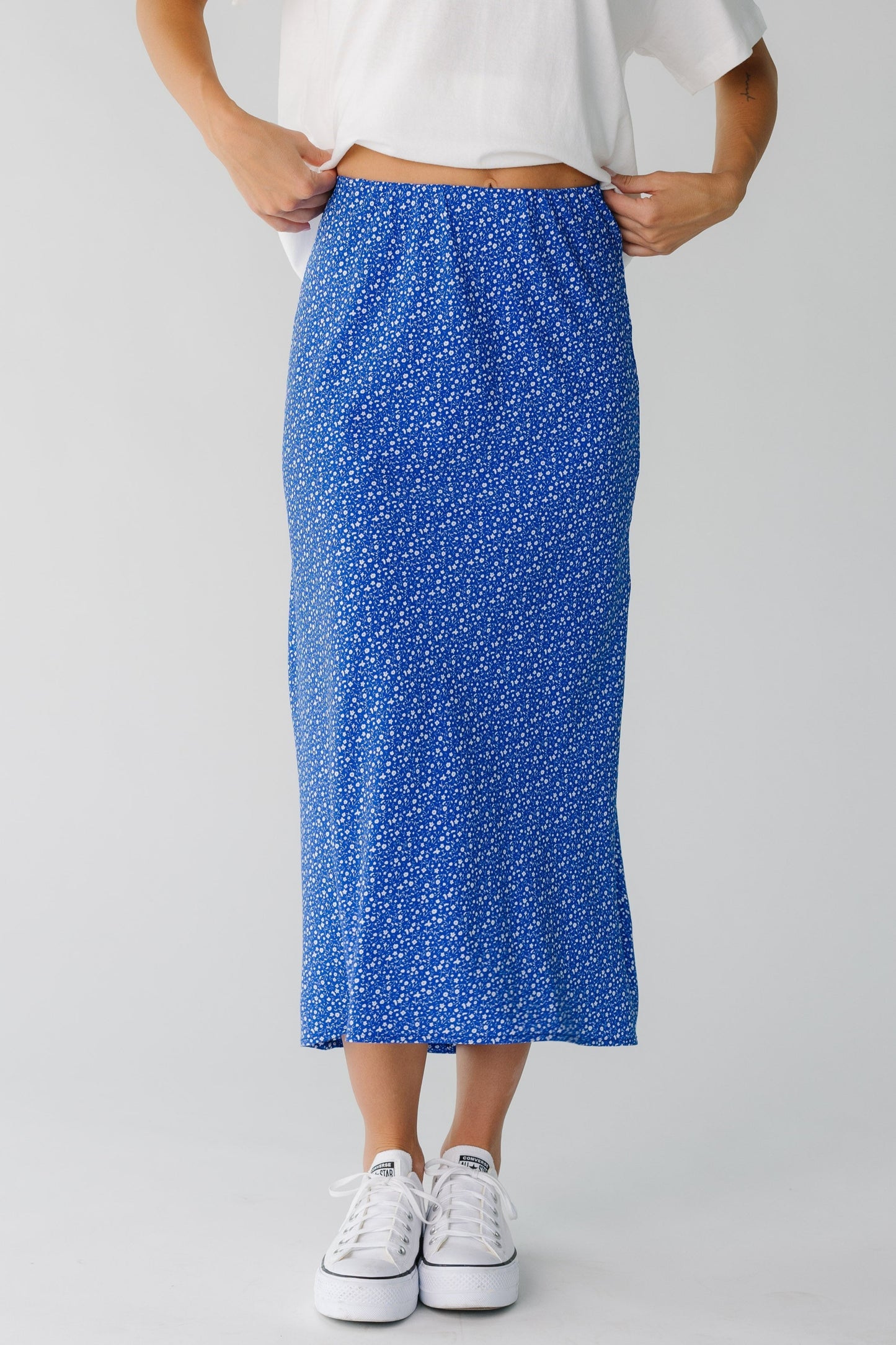 Blue floral midi skirt with elastic waist