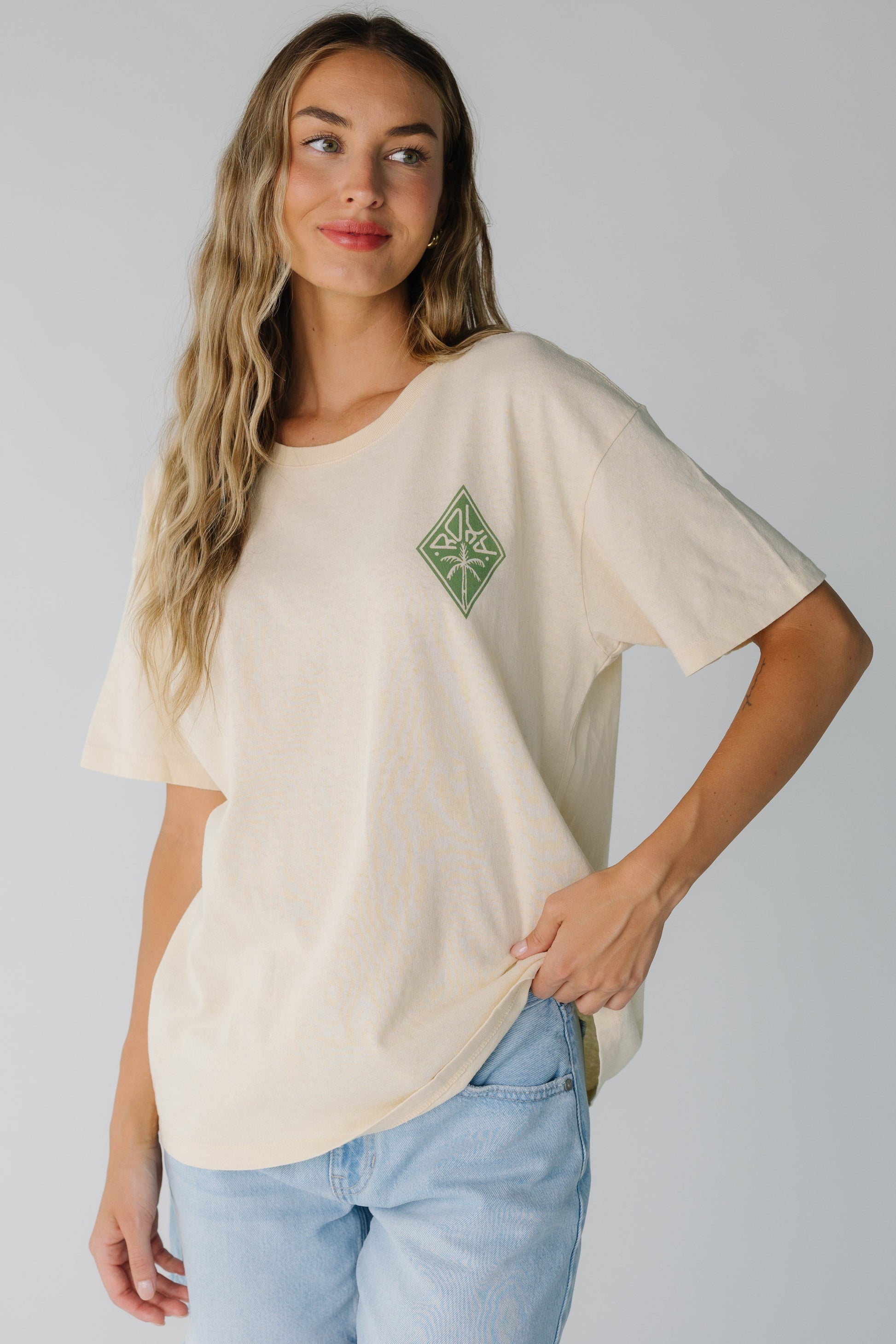 Loose fitting light beige Roxy graphic tee
