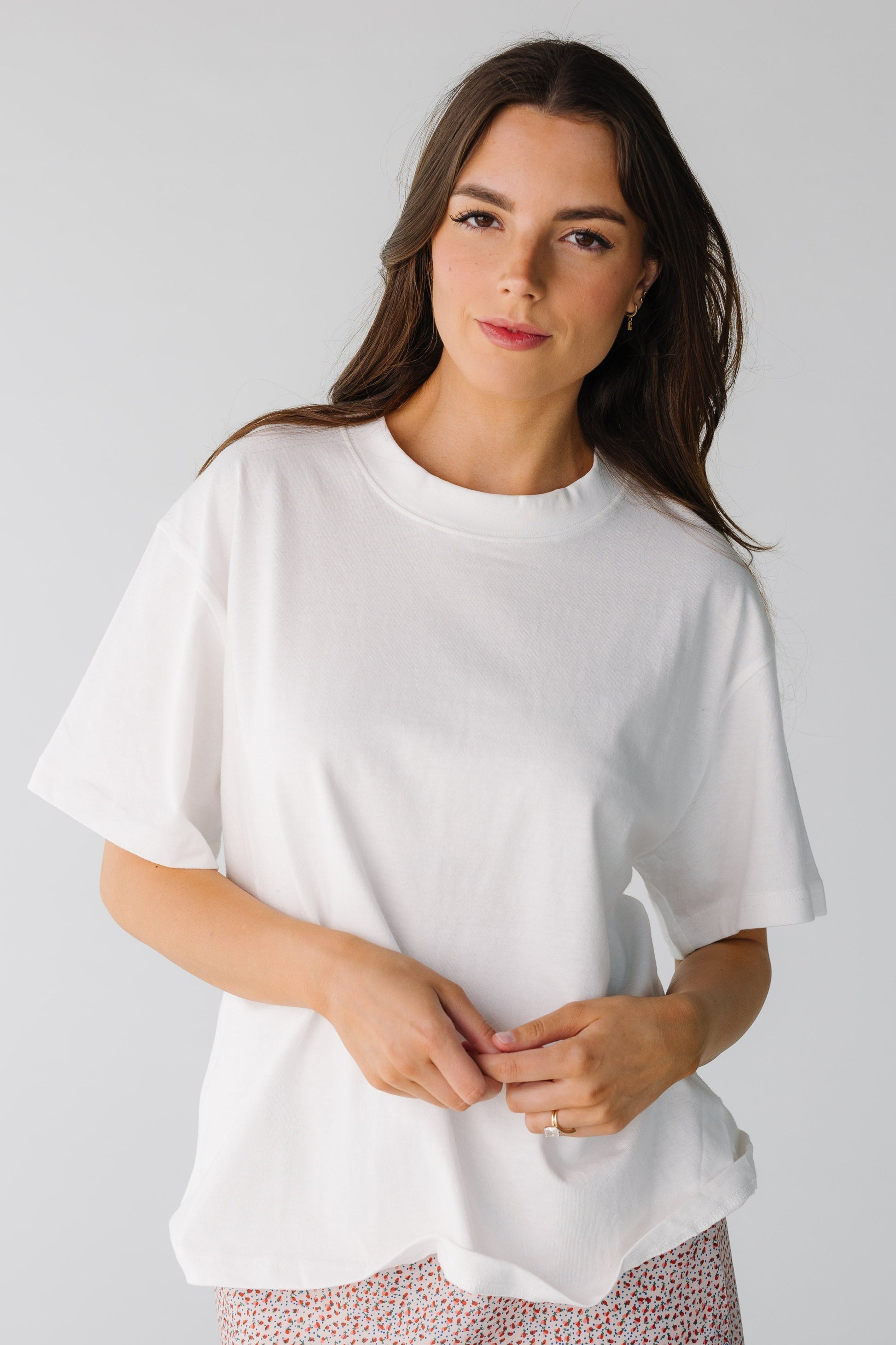 Boxy white short sleeve tee with wide ribbing