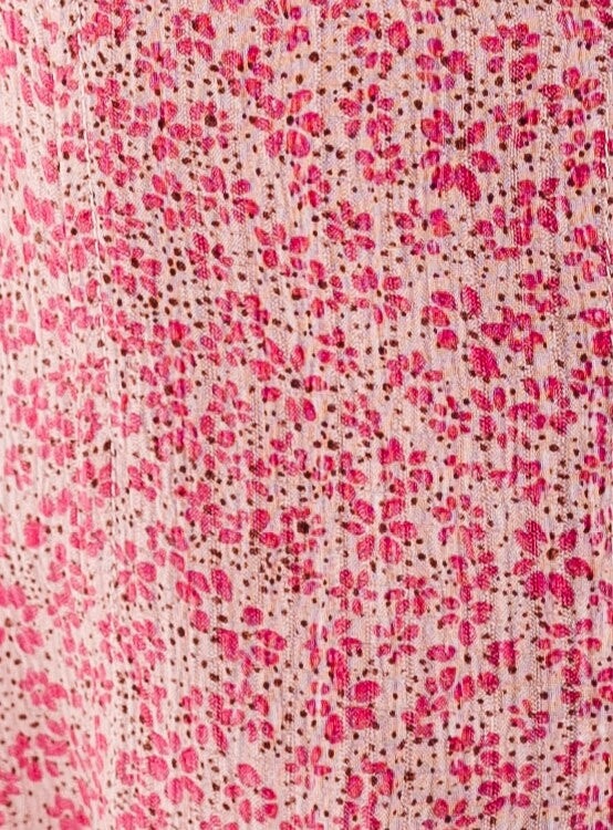 Kendra pink fabric swatch