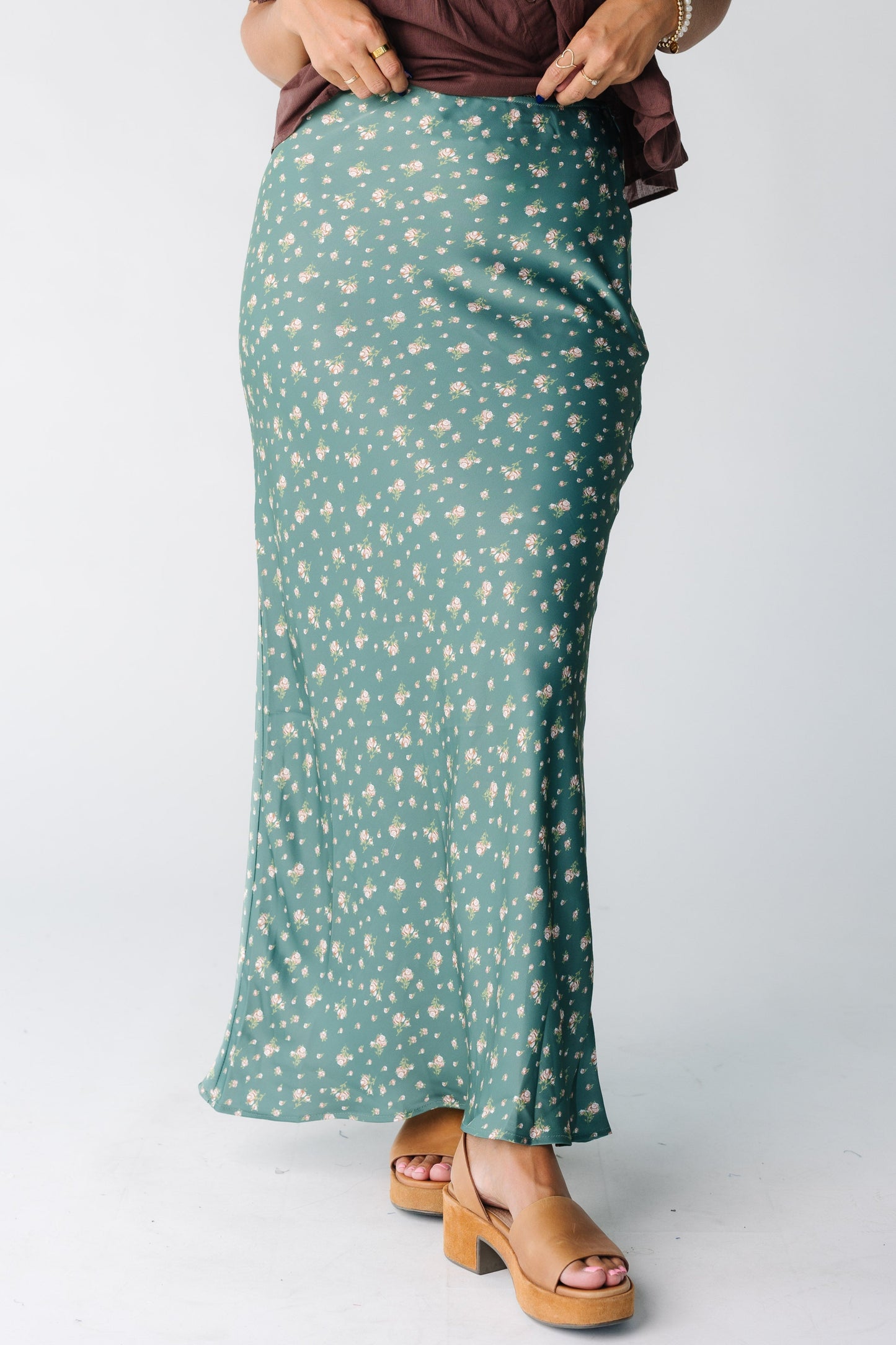 Modest green floral midi maxi skirt