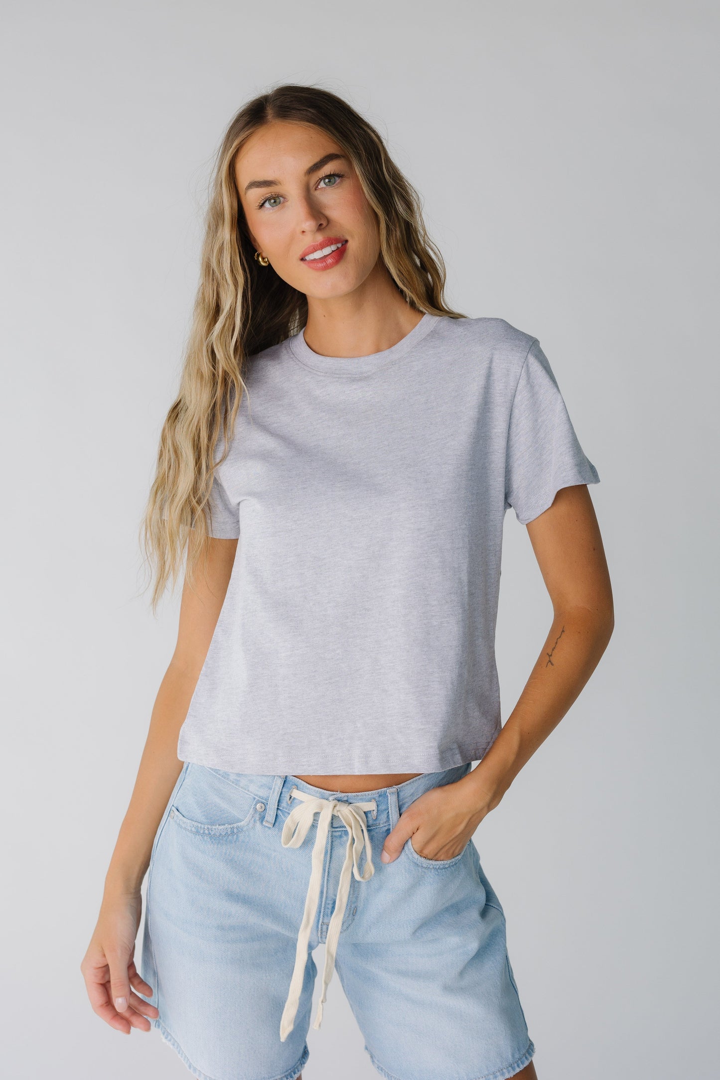 The Blank Tee WOMEN'S T-SHIRT The Blank Lab