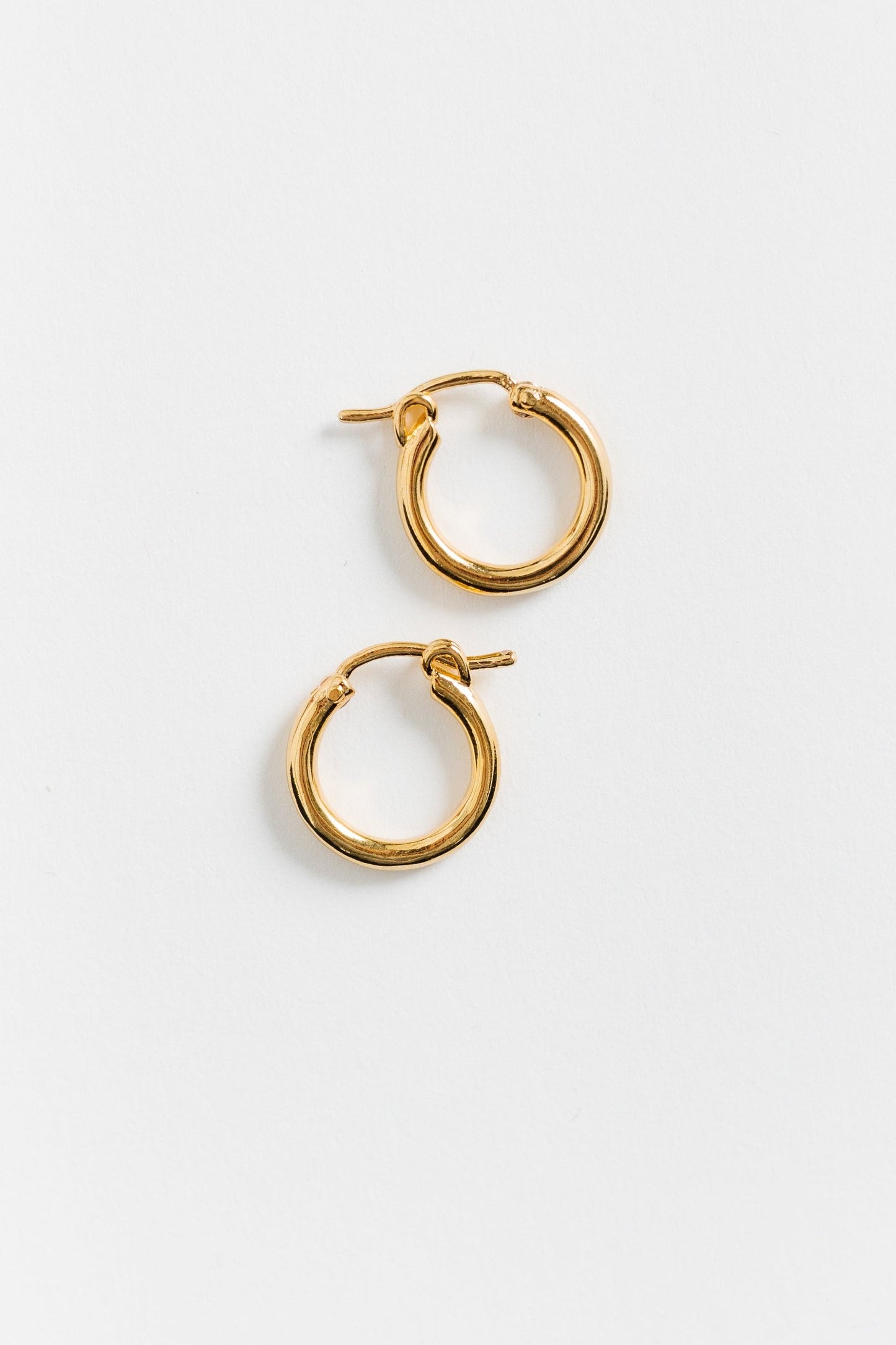 Cove Jet Set Hoops WOMEN'S EARINGS Cove Accessories Gold 13mm