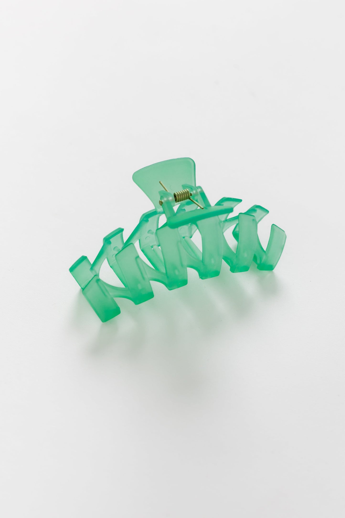 Cove Scallop Hair Claw WOMEN'S HAIR ACCESSORY Cove Accessories Frosted Green 4.5 inch