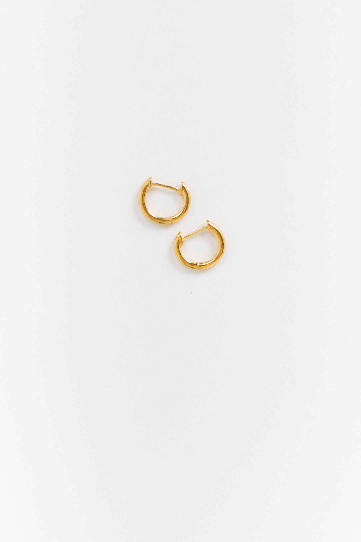 Cove Earrings Lexie Hoops Gold WOMEN'S EARINGS Cove Accessories