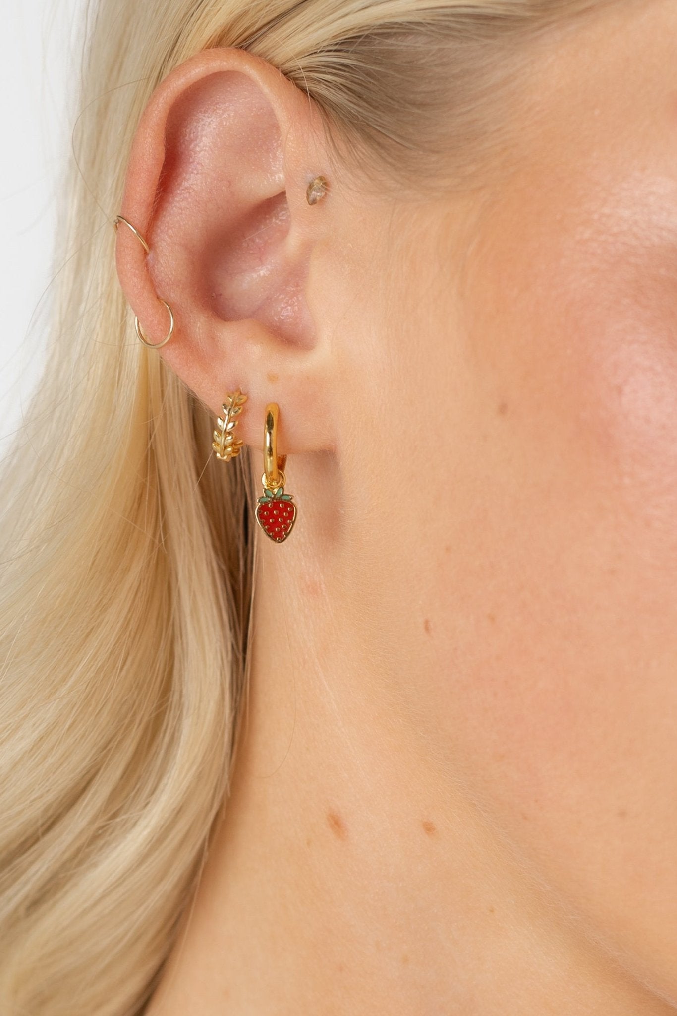 Cove Strawberry Huggie Earrings WOMEN'S EARINGS Cove Accessories