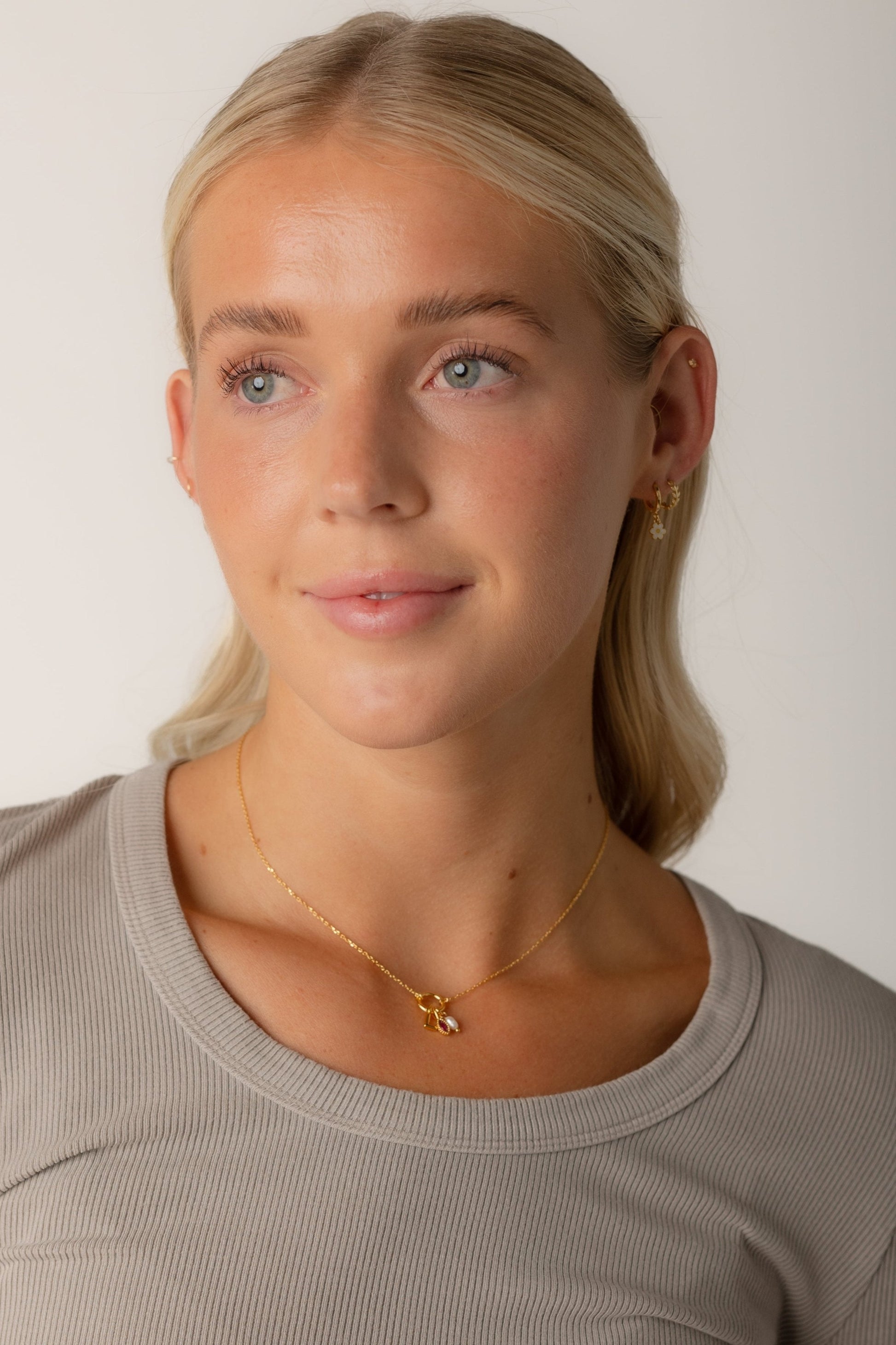 Cove Charm Holder Necklace WOMEN'S NECKLACE Cove Accessories