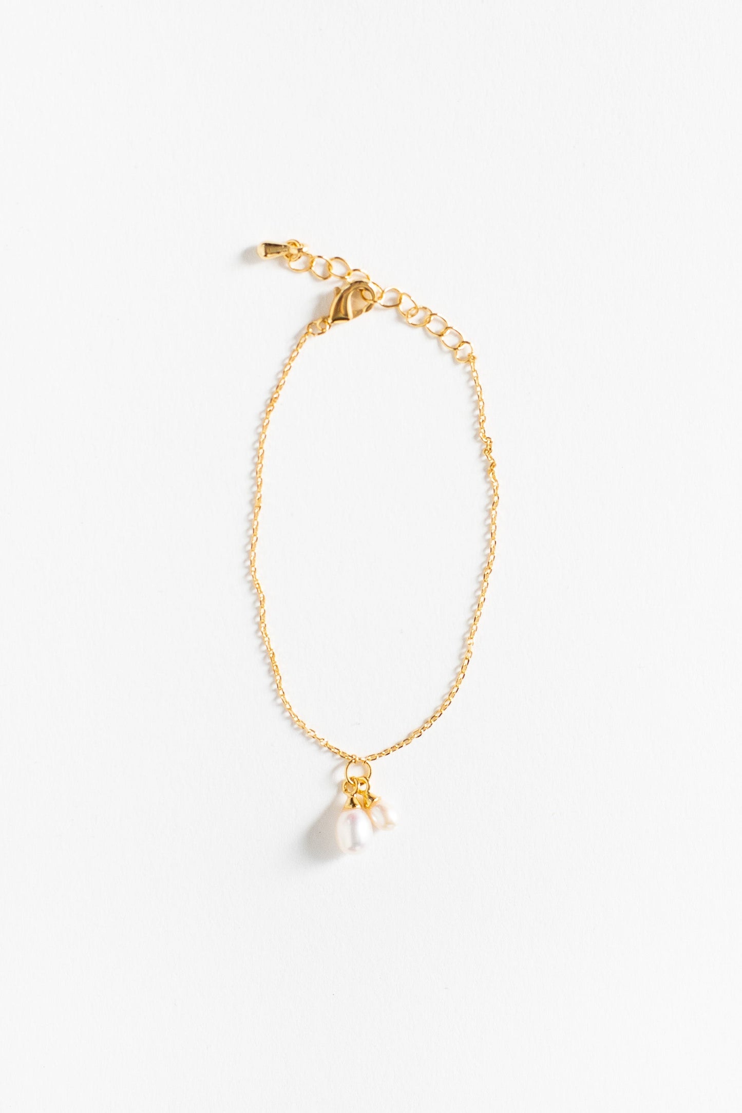 Petite Pearl Bracelet WOMEN'S BRACELET Cove Gold Plated OS