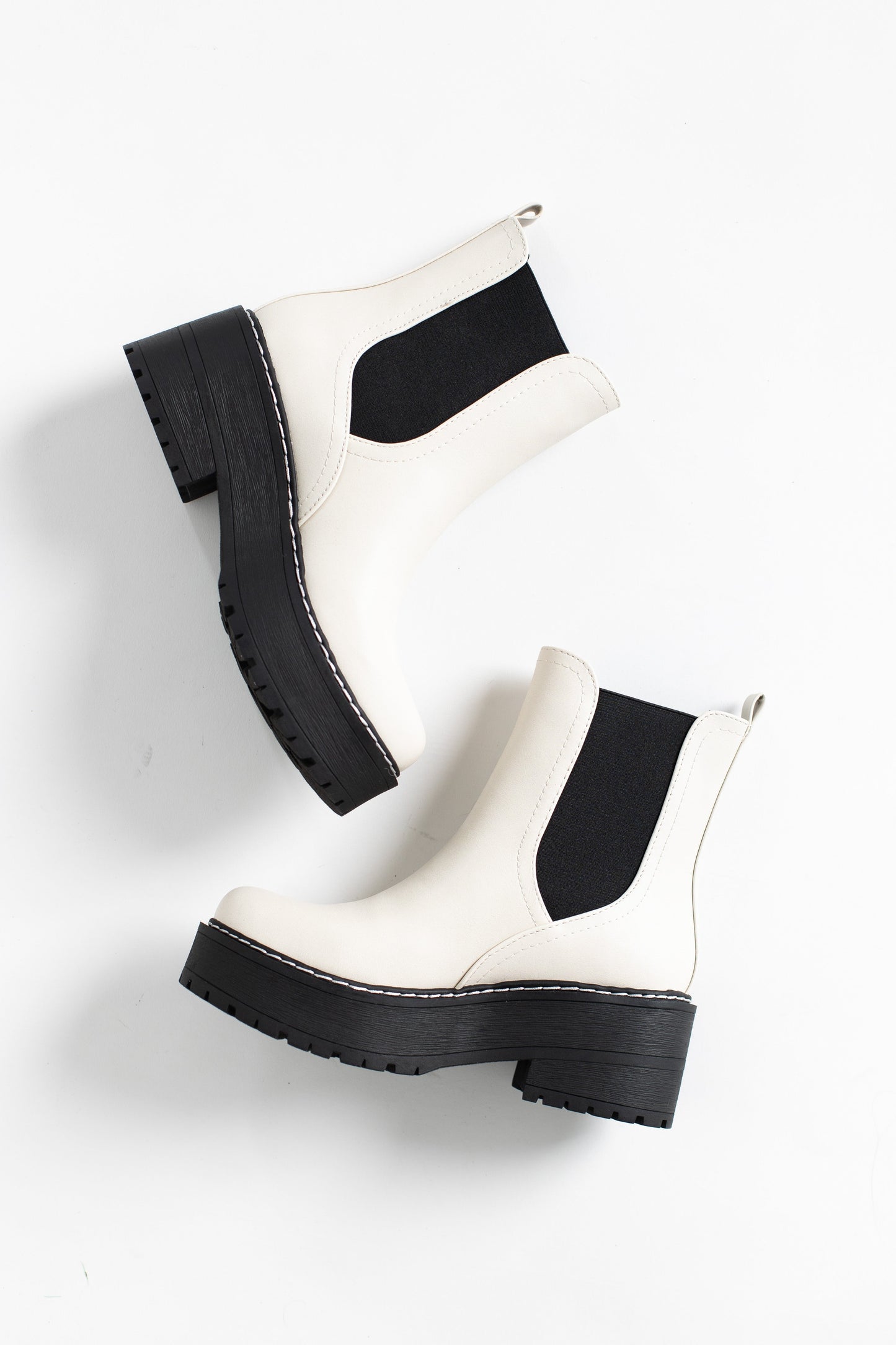 Yossi Boot WOMEN'S BOOTIES Fortune Dynamic White 10