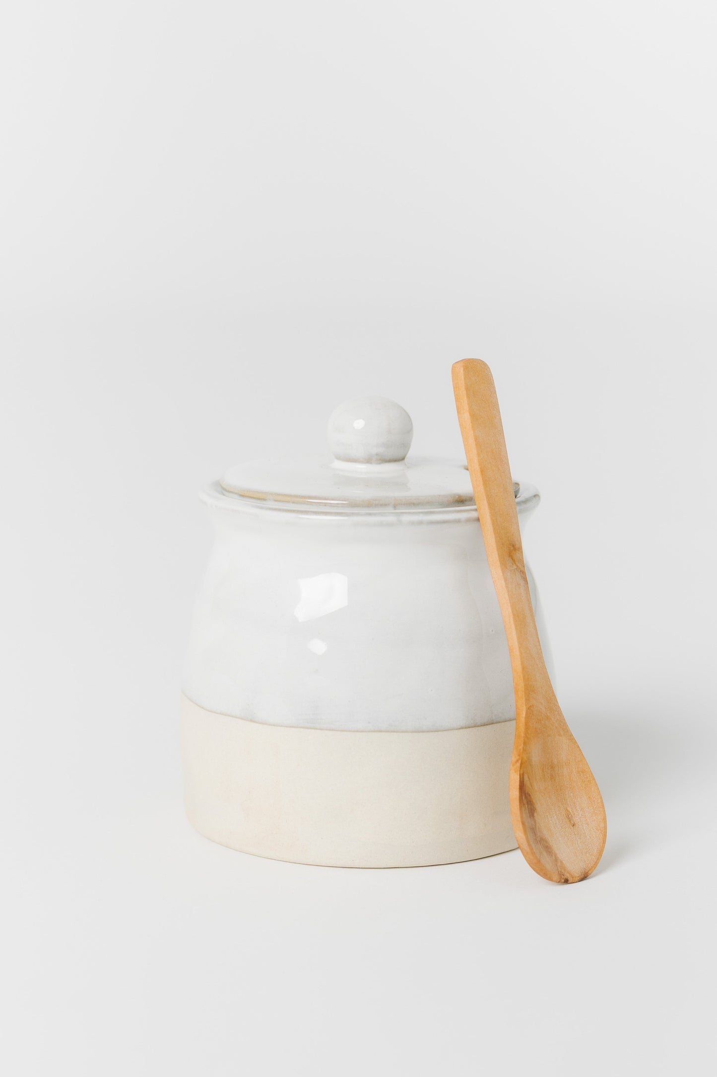 Stoneware Sugar Pot & Spoon HOME ACCESSORIES Creative Co-Op Porcelain 4 1/2"H