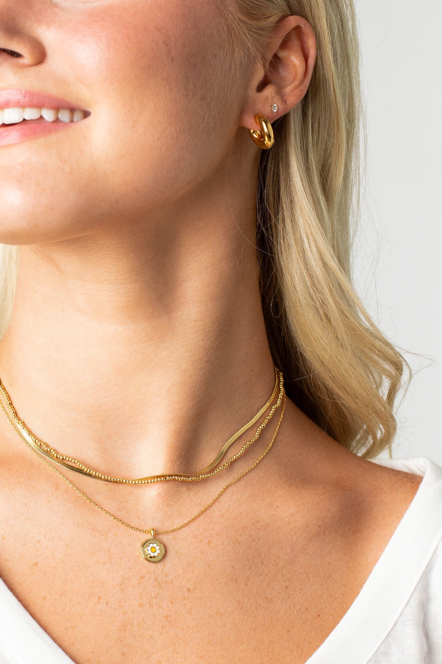 Daisy Gold Necklace WOMEN'S NECKLACE Cove