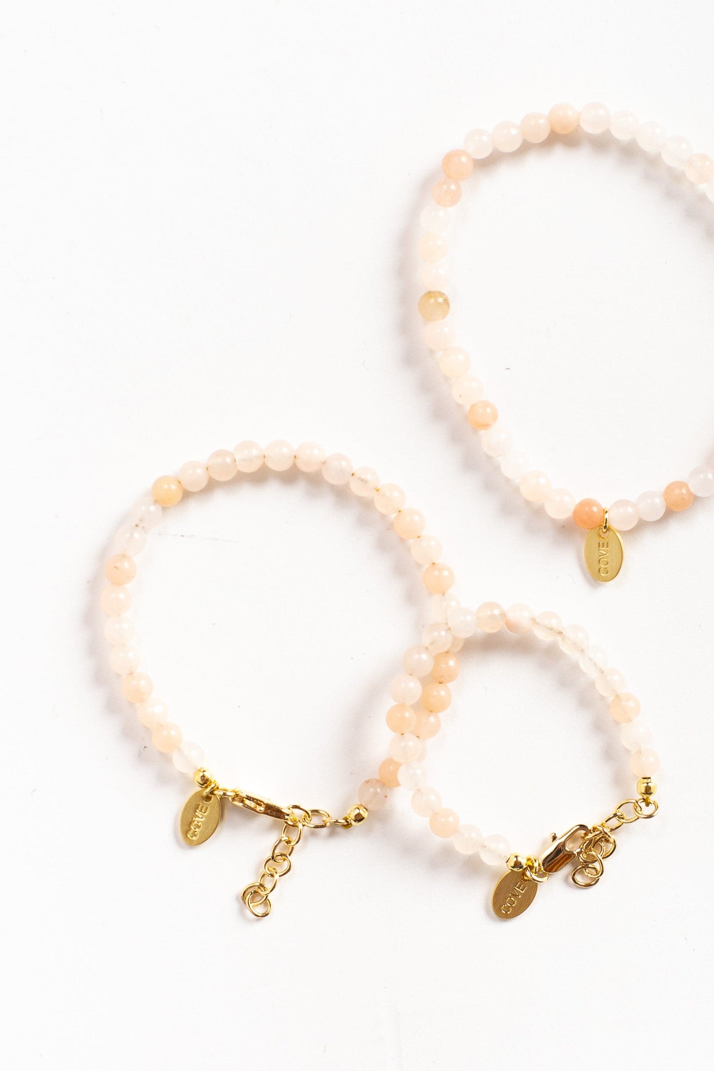 Tan and cream round bead baby bracelet