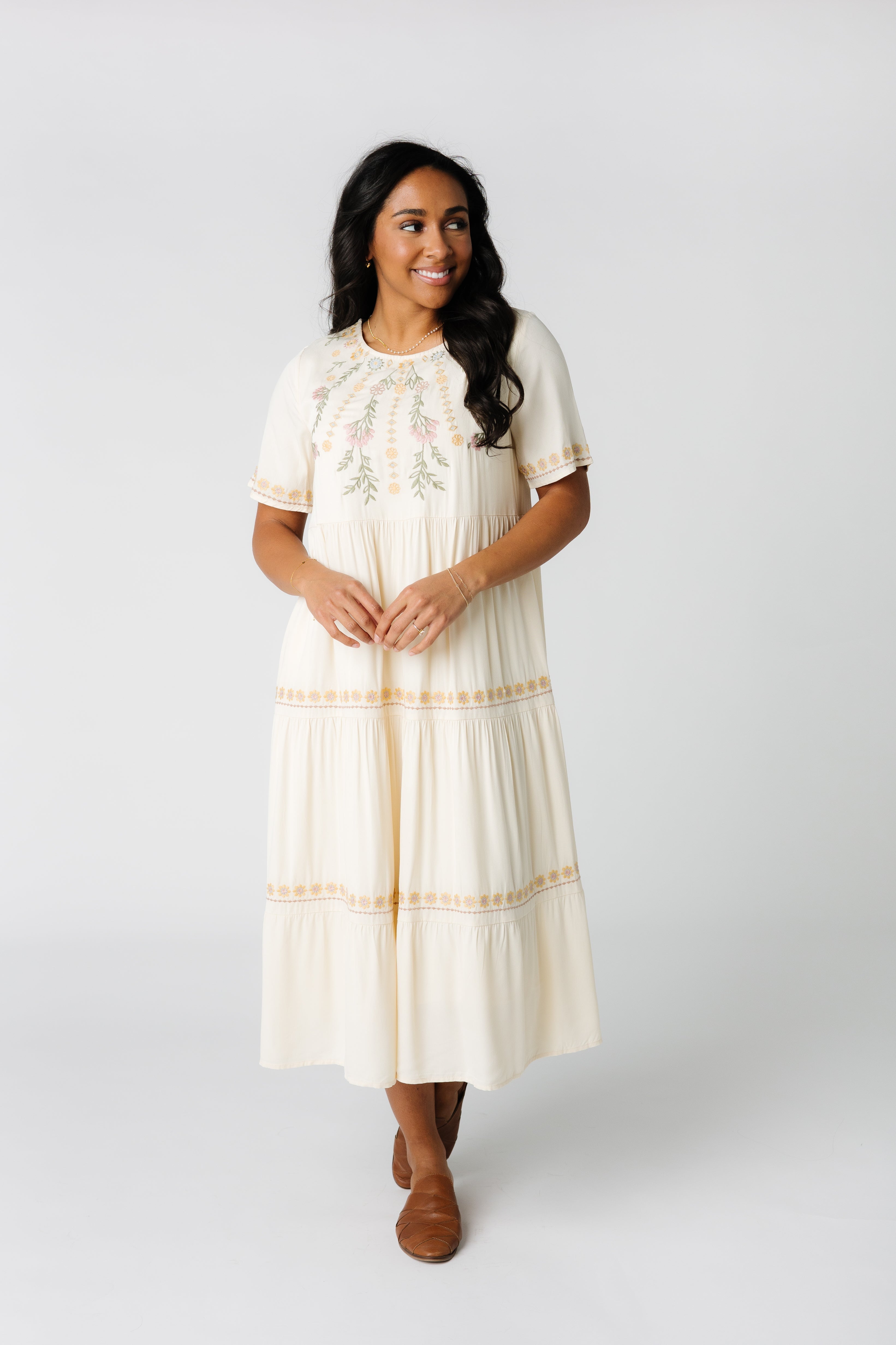 Mexican embroidered dress – Dandelie