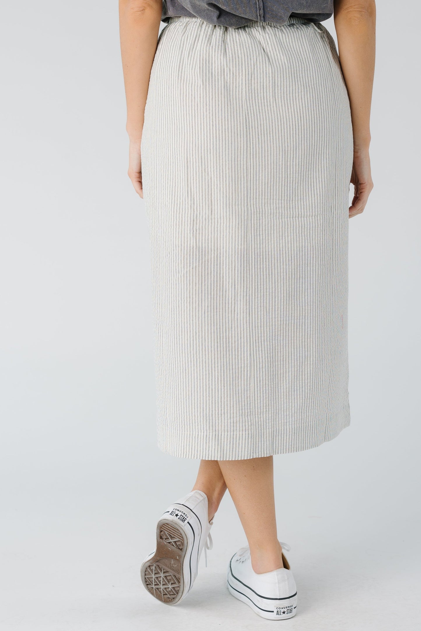 Back view of stripe midi