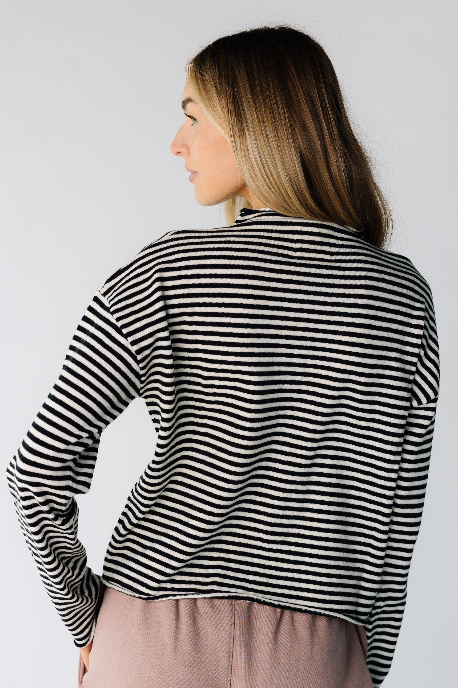 The Alyssa Cardigan WOMEN'S CARDIGAN Mod Ref 