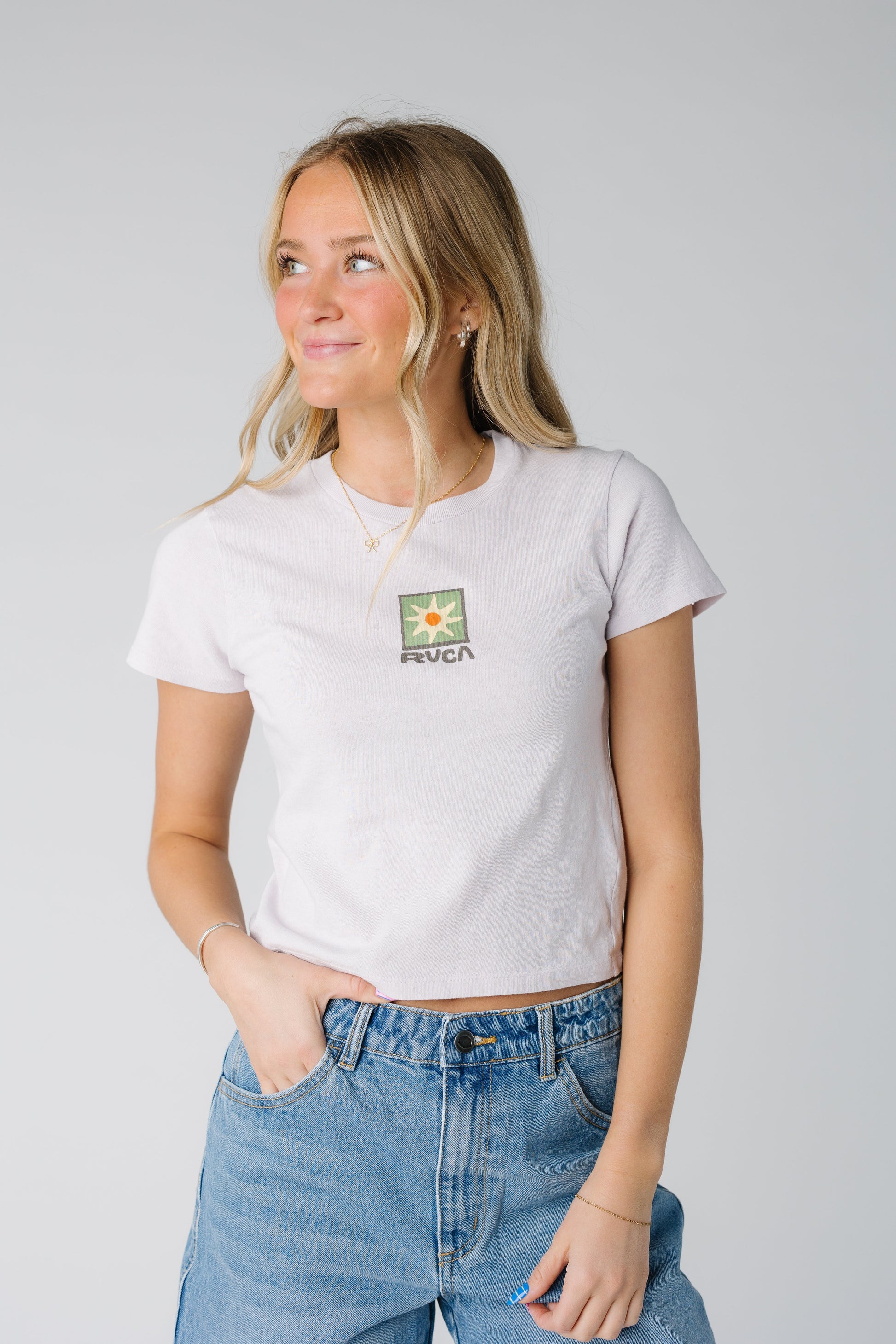 RVCA 411 Tee WOMEN'S T-SHIRT RVCA FOG S 
