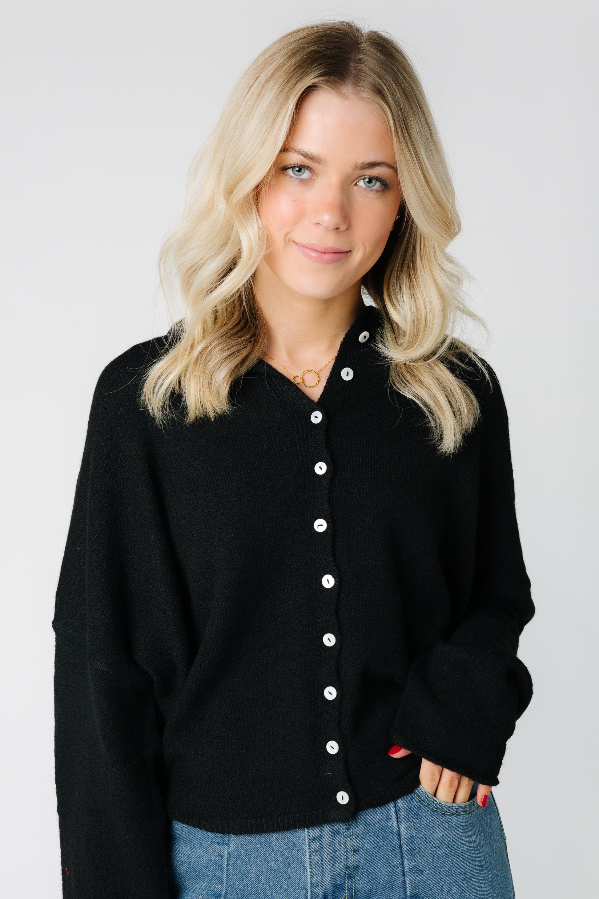 Aria Soft Cardigan doe women in black