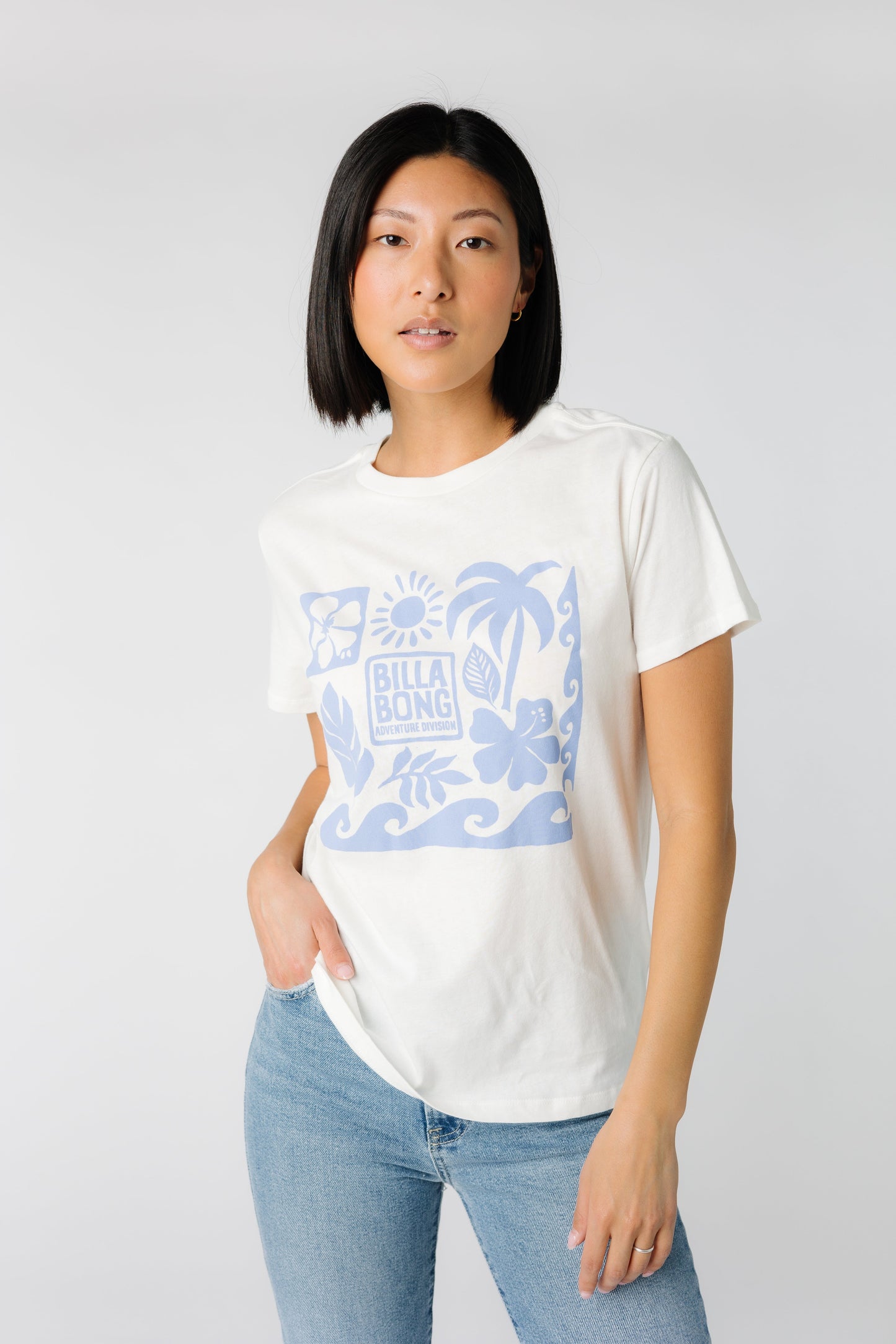 White short sleeve Billabong tee with front blue graphic