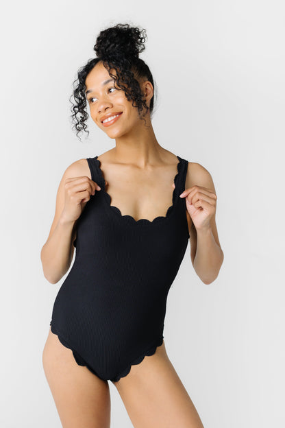 Textured Scallop One Piece Swimsuit WOMEN'S SWIM ONEPIECE BEACH JOY BIKINI Black L 