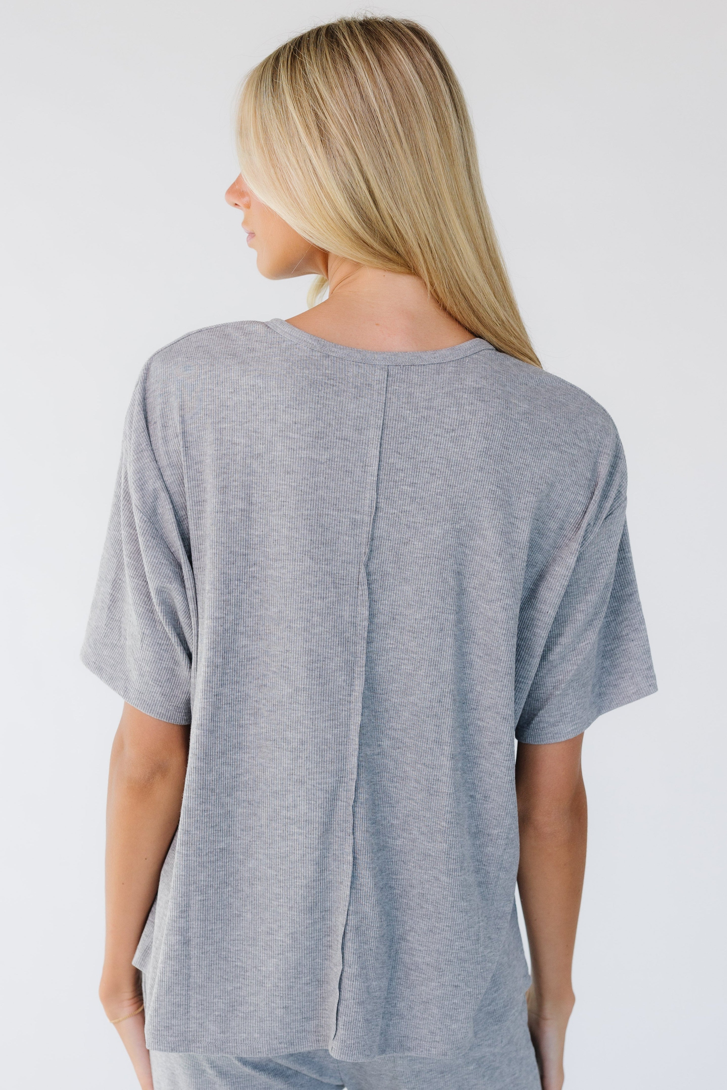 The Modest Jess Ribbed Oversized Henley Tee – Called to Surf