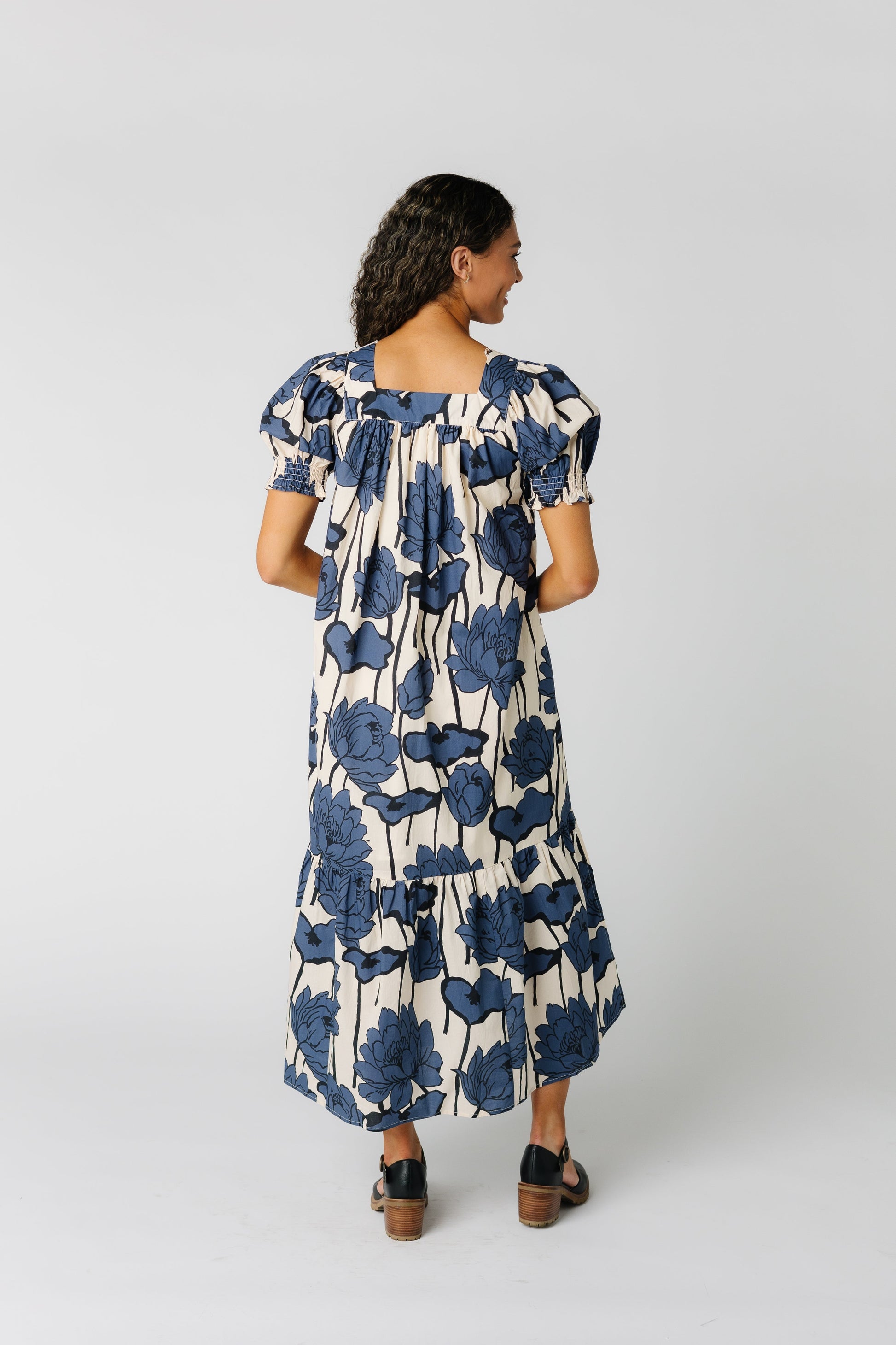 Loose fitting blue print dress